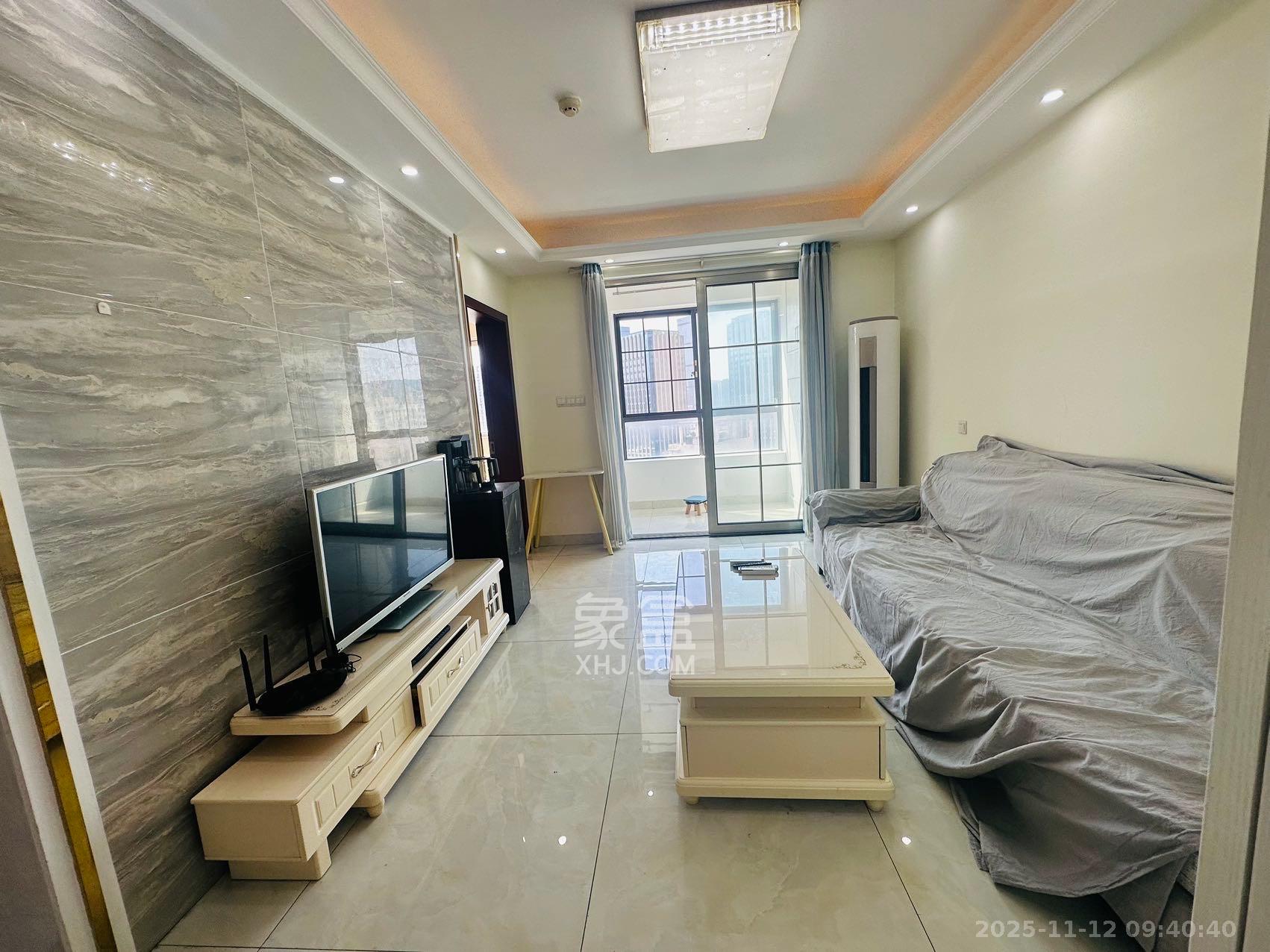 金地格林公馆  1室2厅11卫    2800.0元/月