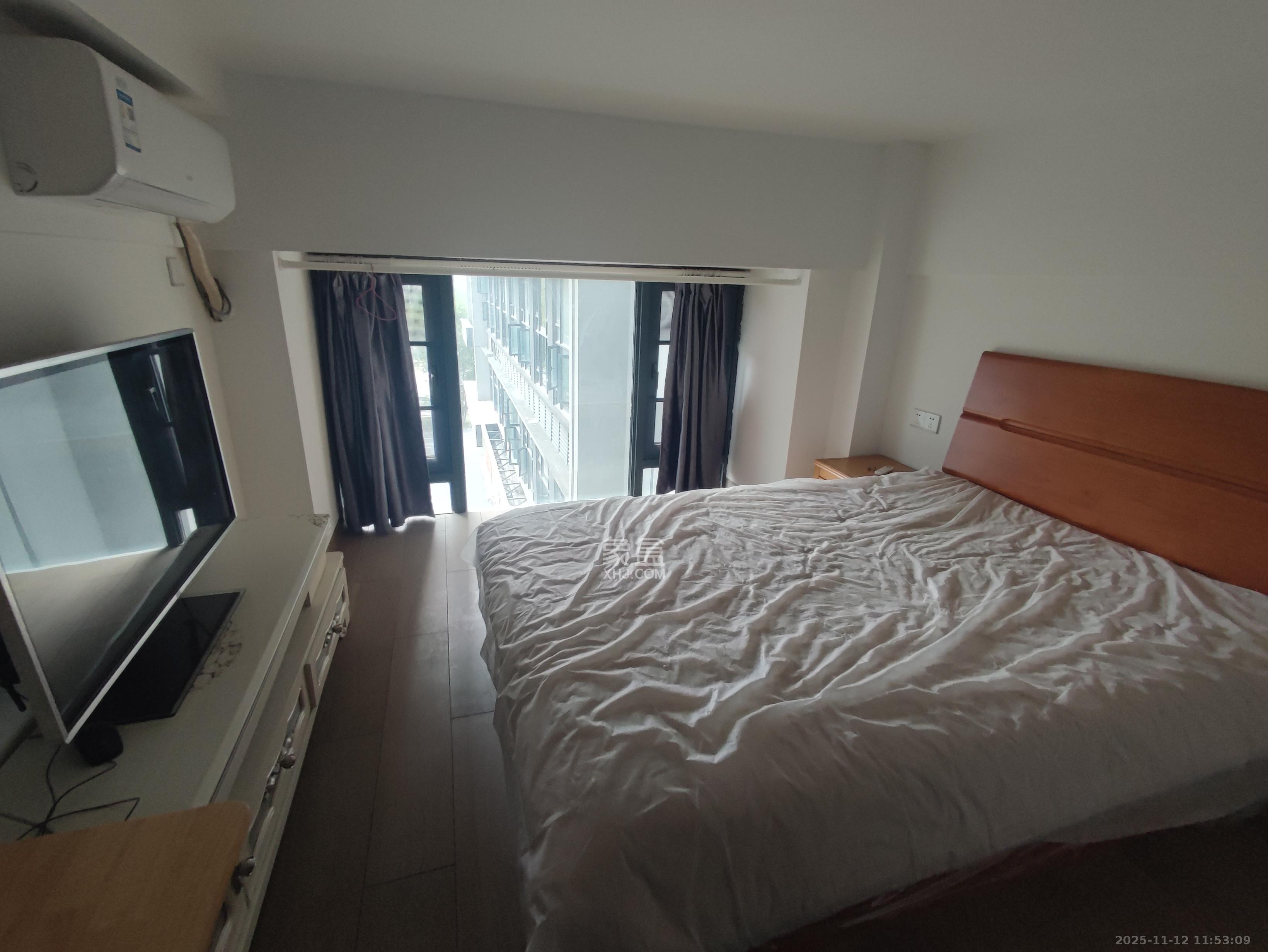 龙湖湘江星座（祺鑫星座公寓）  1室0厅0卫    1300.0元/月