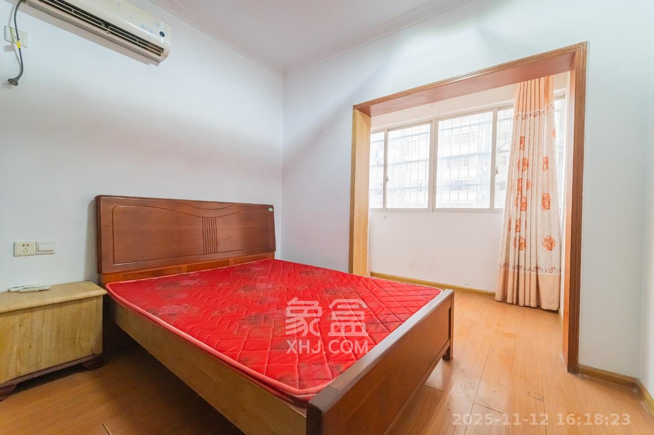 锦璨家园  2室1厅1卫    1400.0元/月室内图