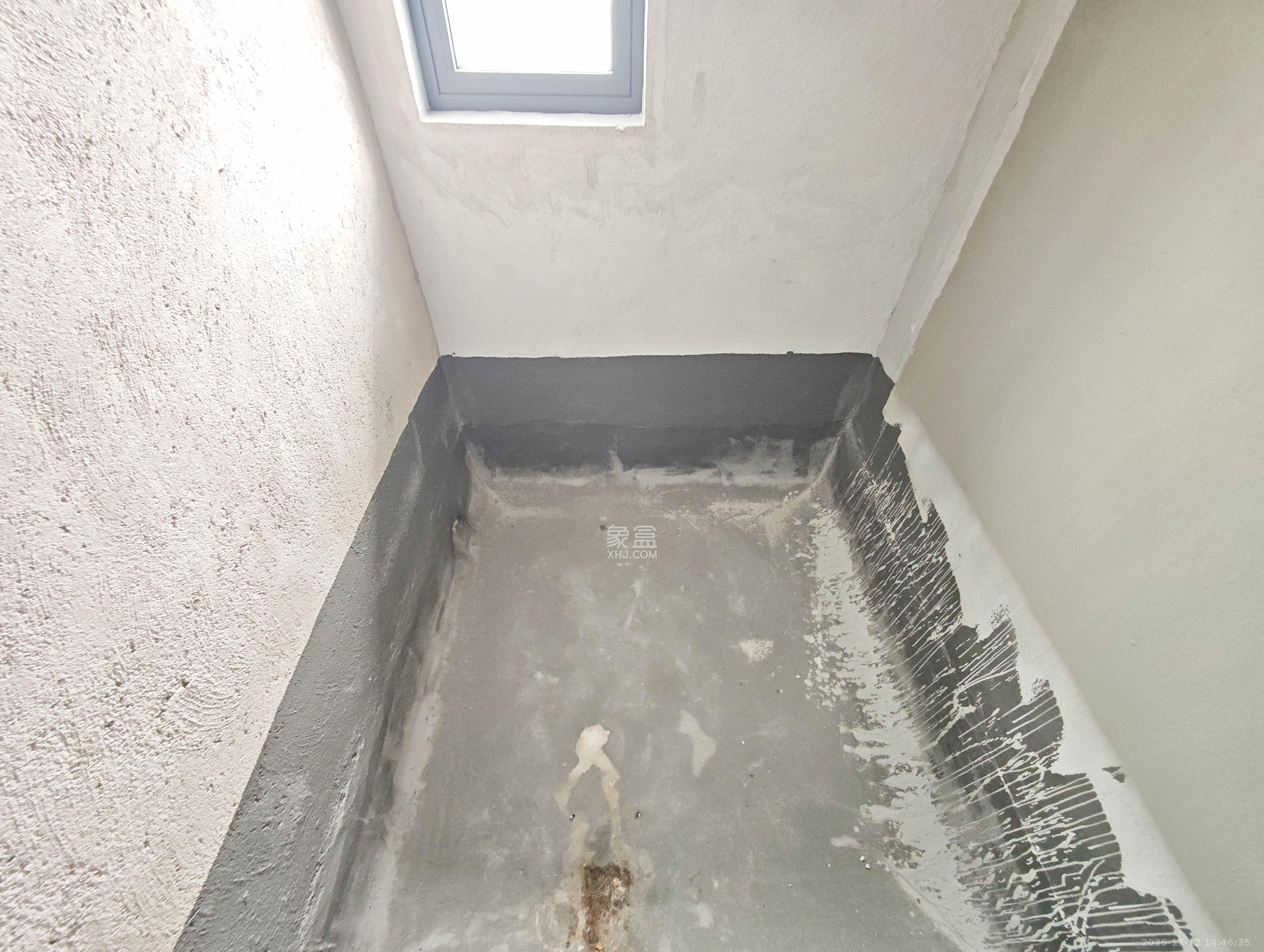 融创会展上东区 5室2厅3卫 180.0万 融创会展上东区 5室2厅3卫 180.0万卫生间