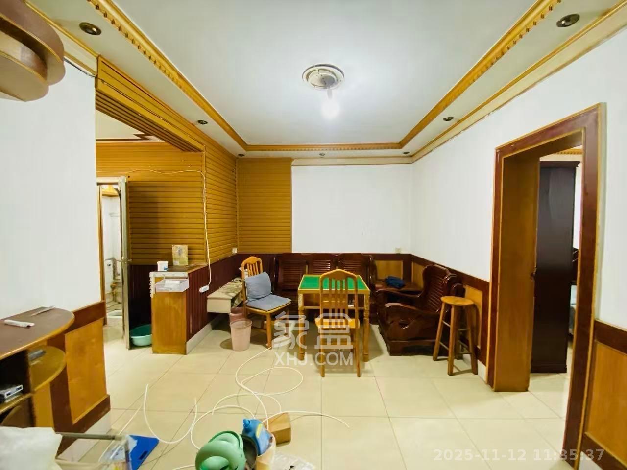 下碧湘街小区  2室1厅1卫    1500.0元/月