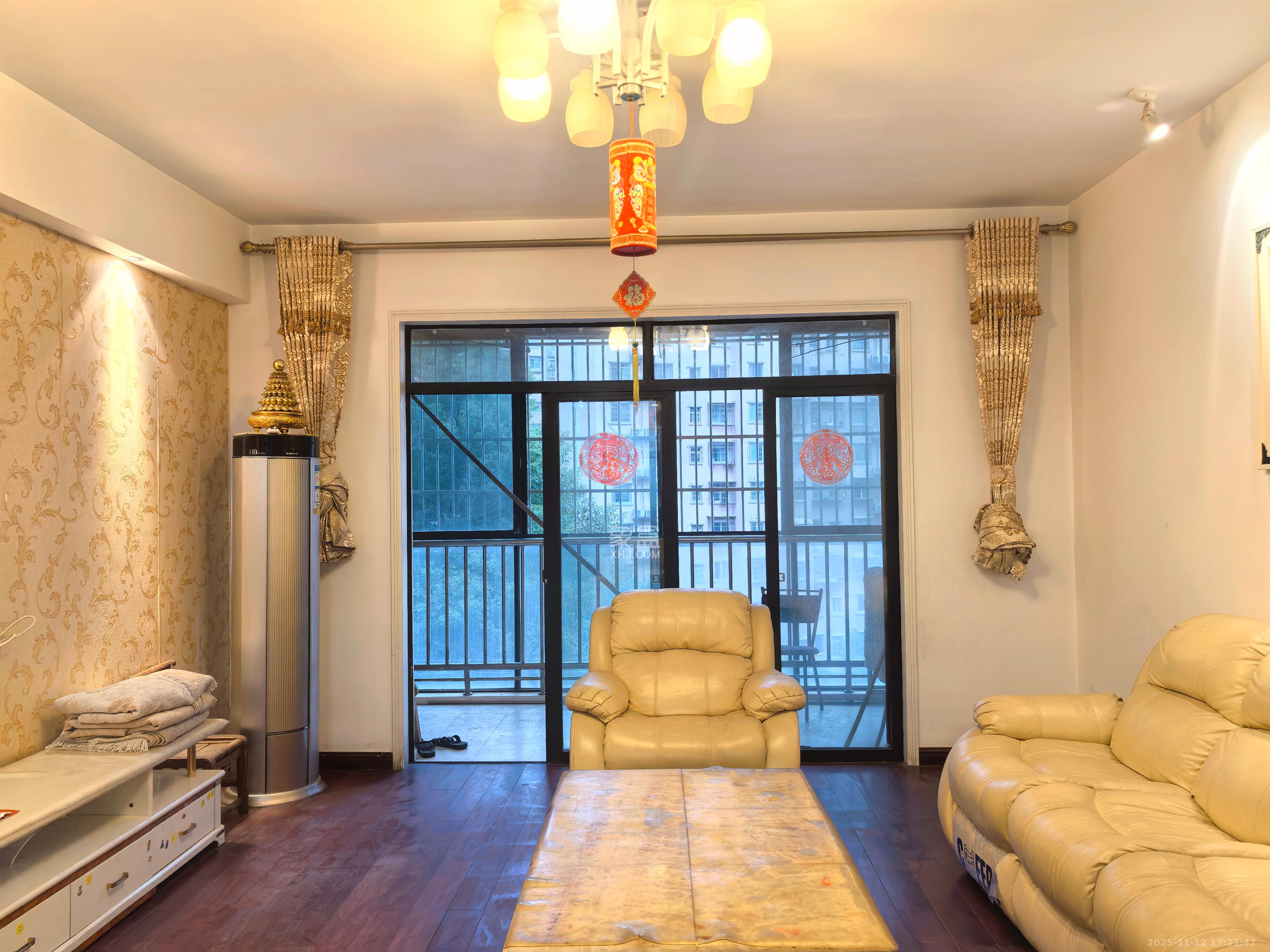 湘诚嘉园  2室2厅1卫    2200.0元/月室内图