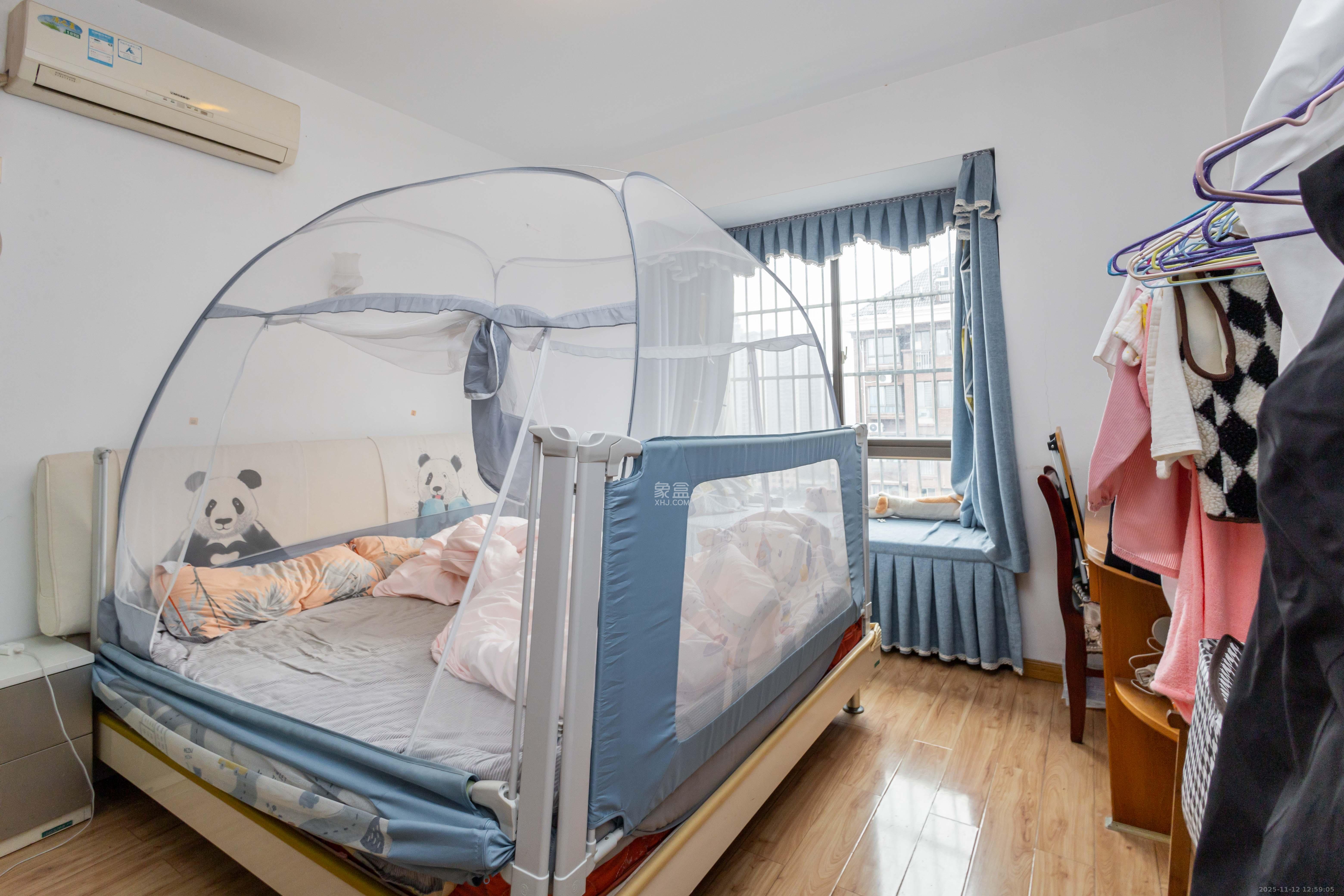 方略潇邦  2室2厅1卫    50.0万卧室