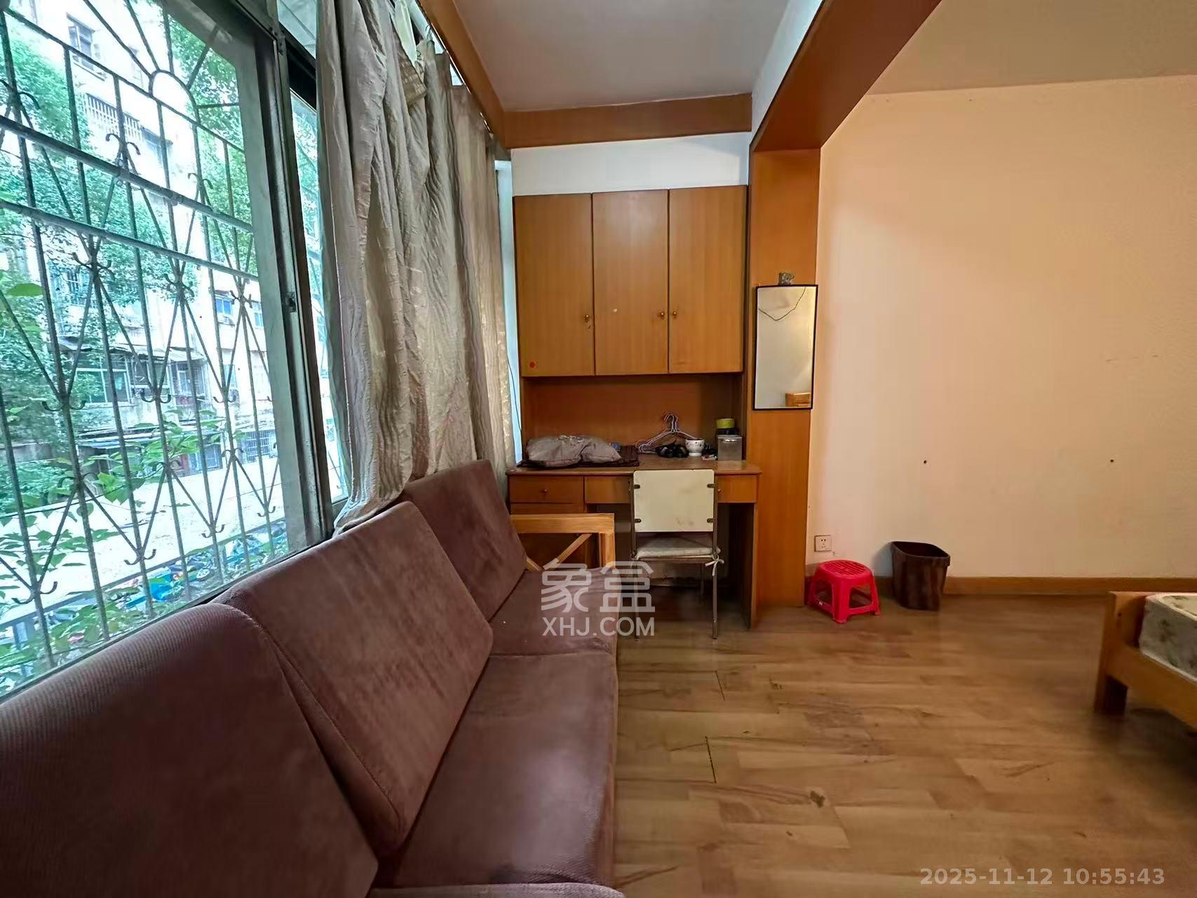 湘运新村 2室2厅1卫 1500.0元/月 湘运新村 2室2厅1卫 1500.0元/月室内图