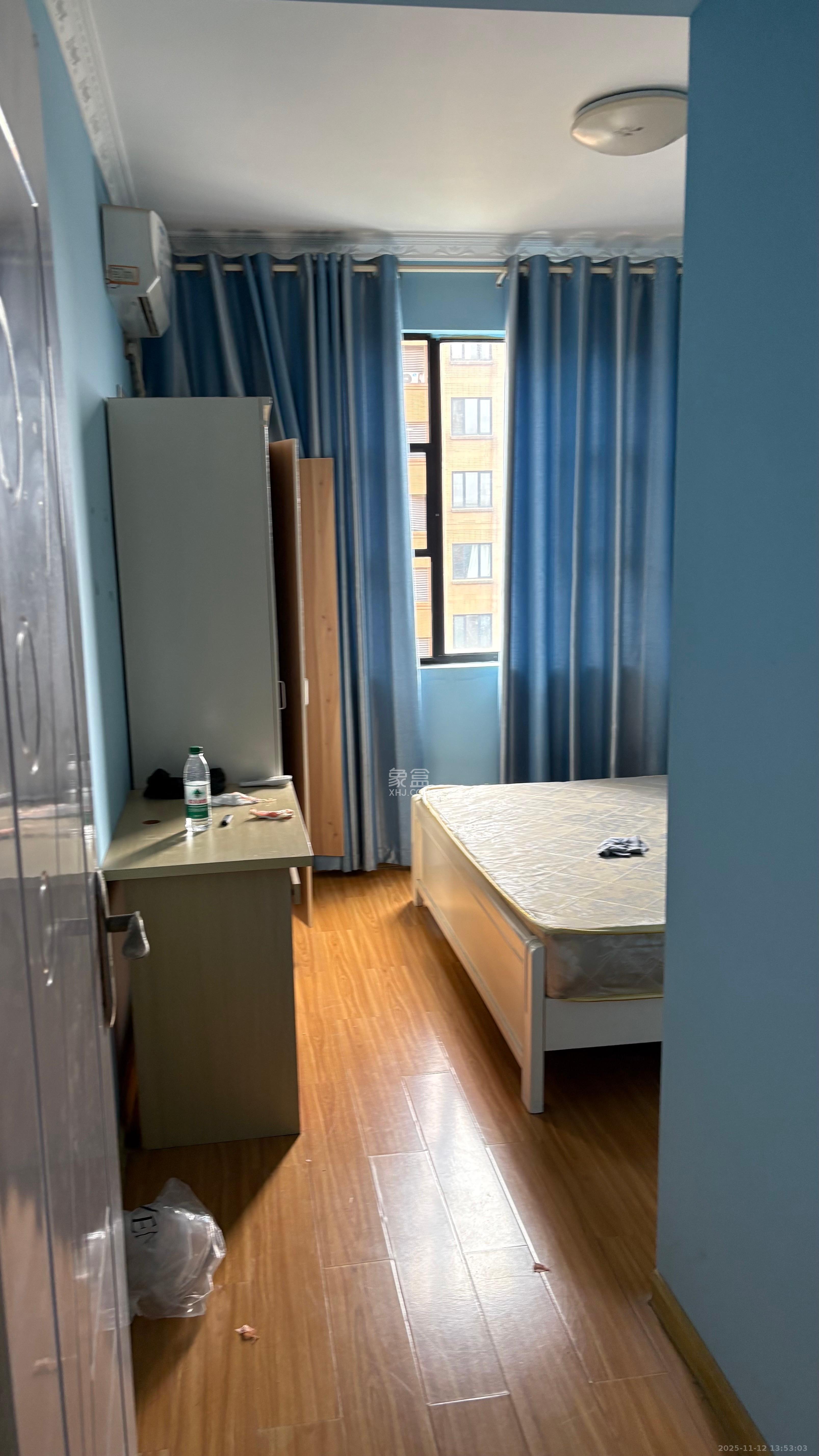 中信凯旋城（中信新城四期）  3室2厅1卫    1800.0元/月室内图