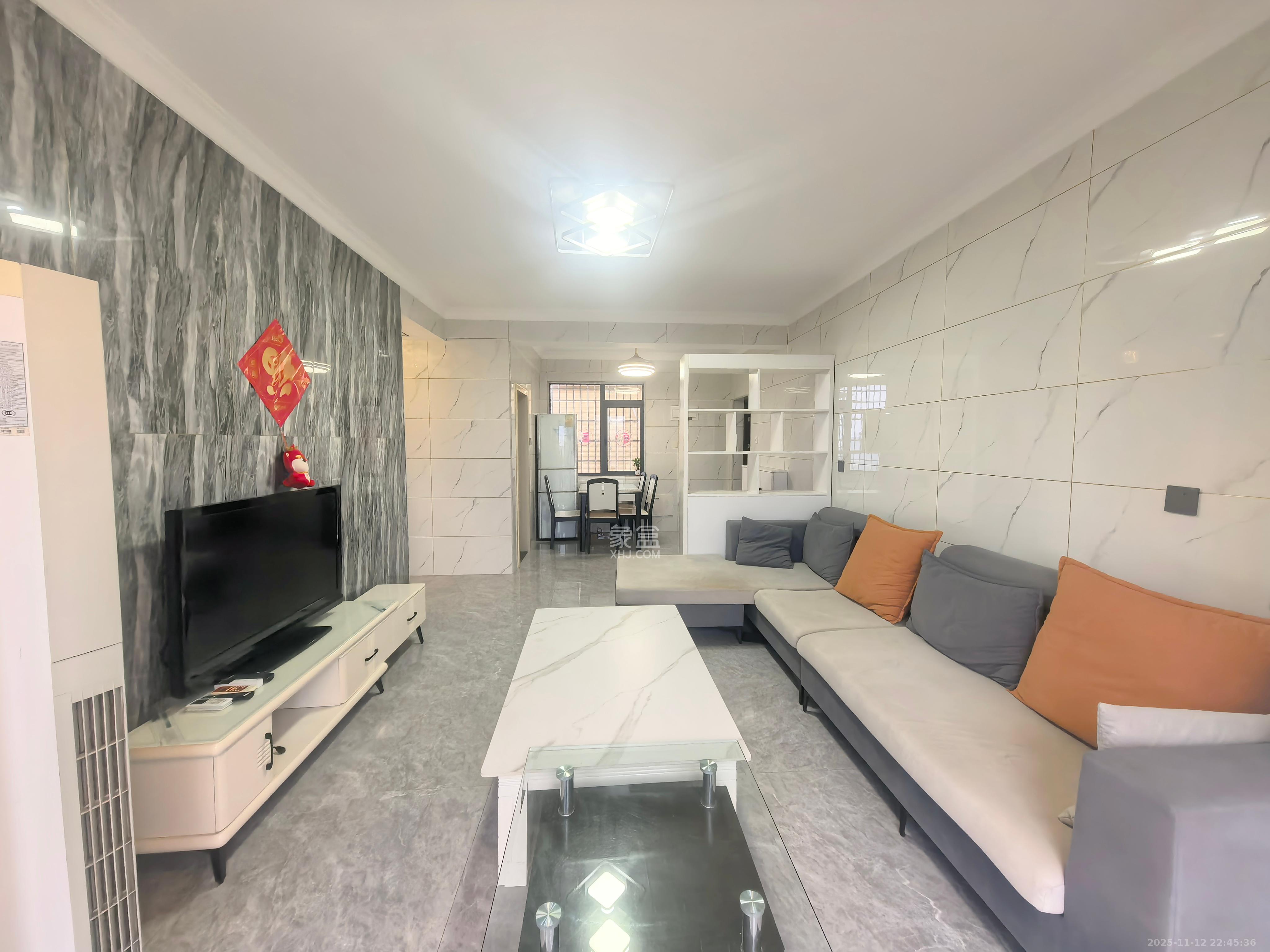 星城新宇川河苑 2室2厅1卫 1700.0元/月 星城新宇川河苑 2室2厅1卫 1700.0元/月室内图