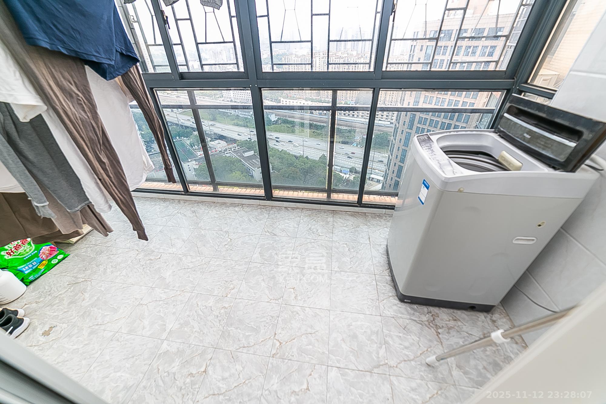 兴威帕克水岸 3室2厅2卫 98.0万 兴威帕克水岸 3室2厅2卫 98.0万其他