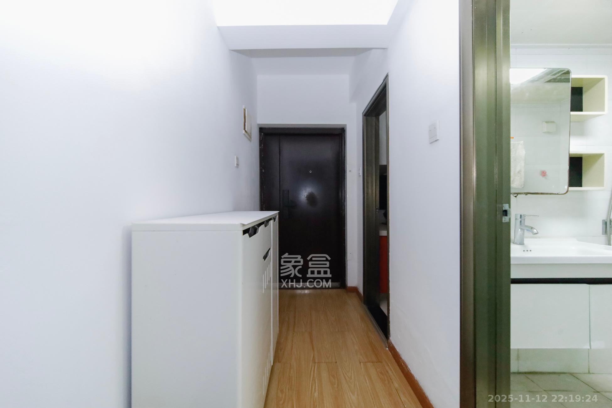 上海城小区  3室2厅2卫    88.0万其他