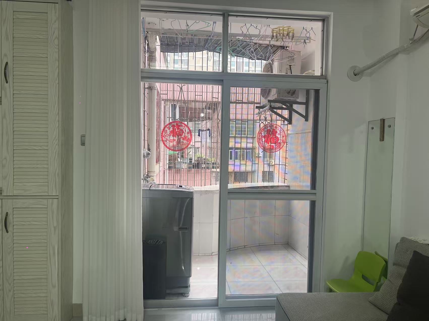 侨诚花园  2室1厅1卫    2200.0元/月室内图