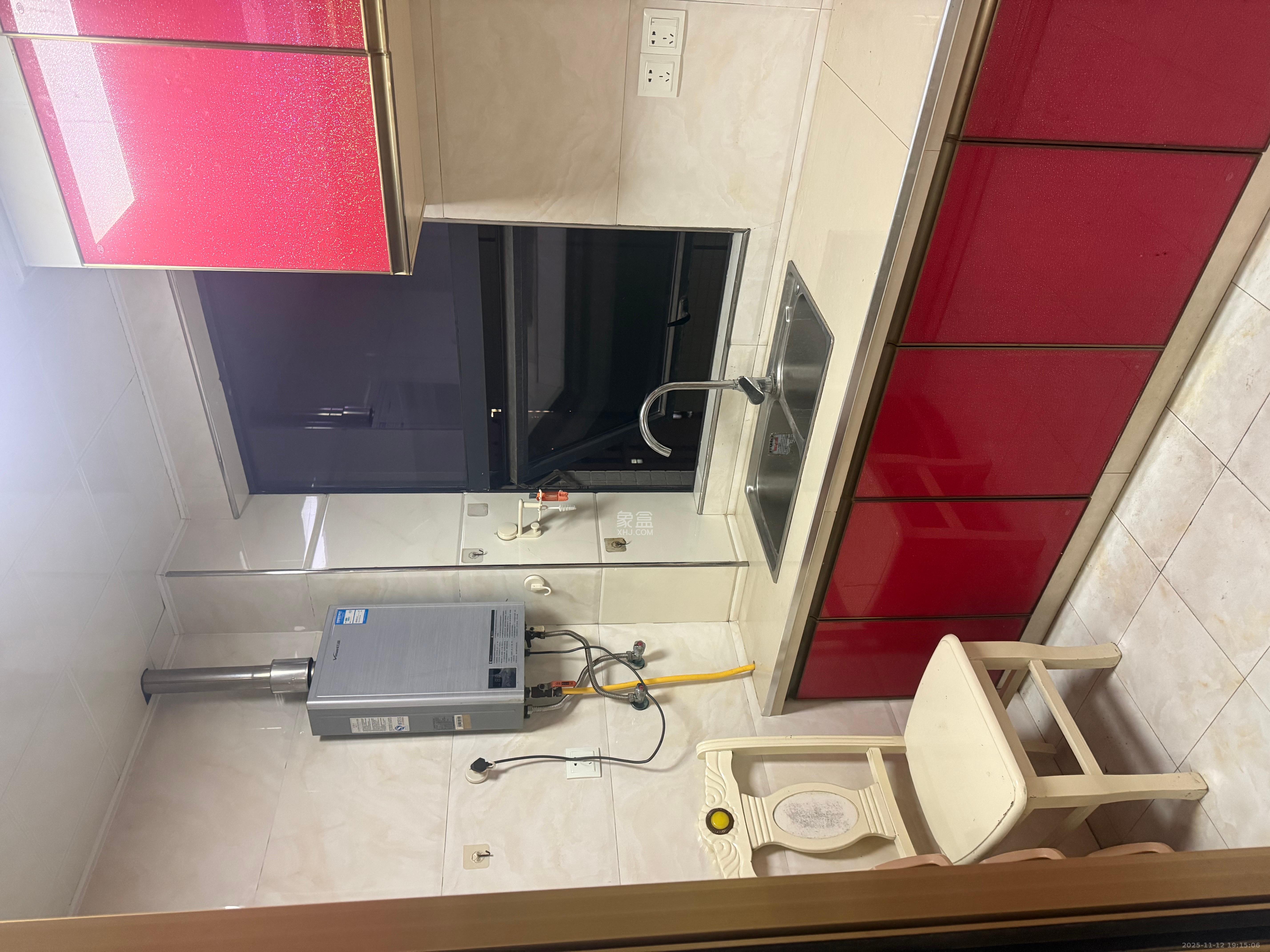 汇一城（汇壹公馆）  2室2厅1卫    1800.0元/月室内图