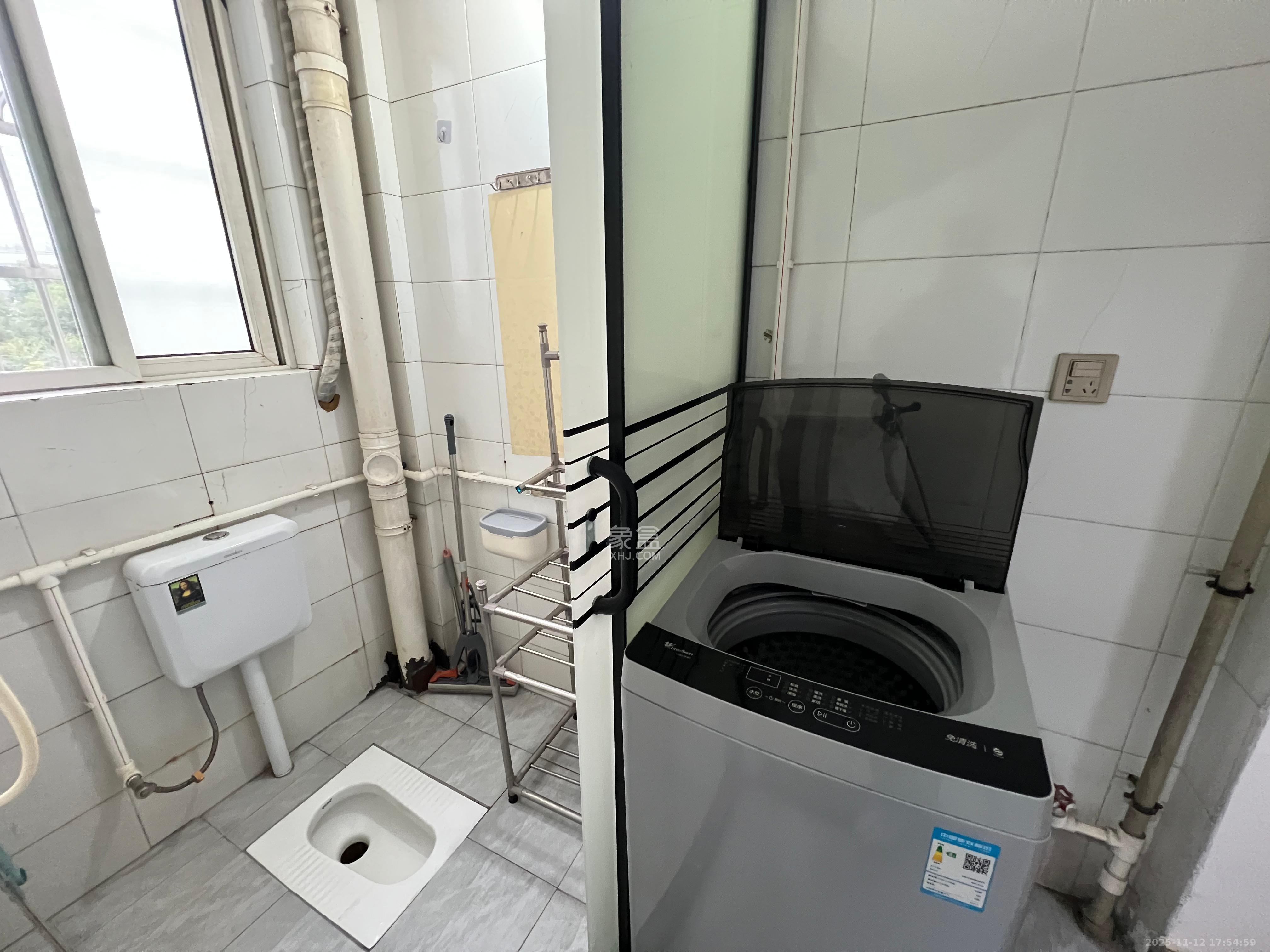 五一新村安置小区(永定社区、永兴社区、永祥社区) 2室1厅1卫 1700.0元/月 五一新村安置小区(永定社区、永兴社区、永祥社区) 2室1厅1卫 1700.0元/月室内图