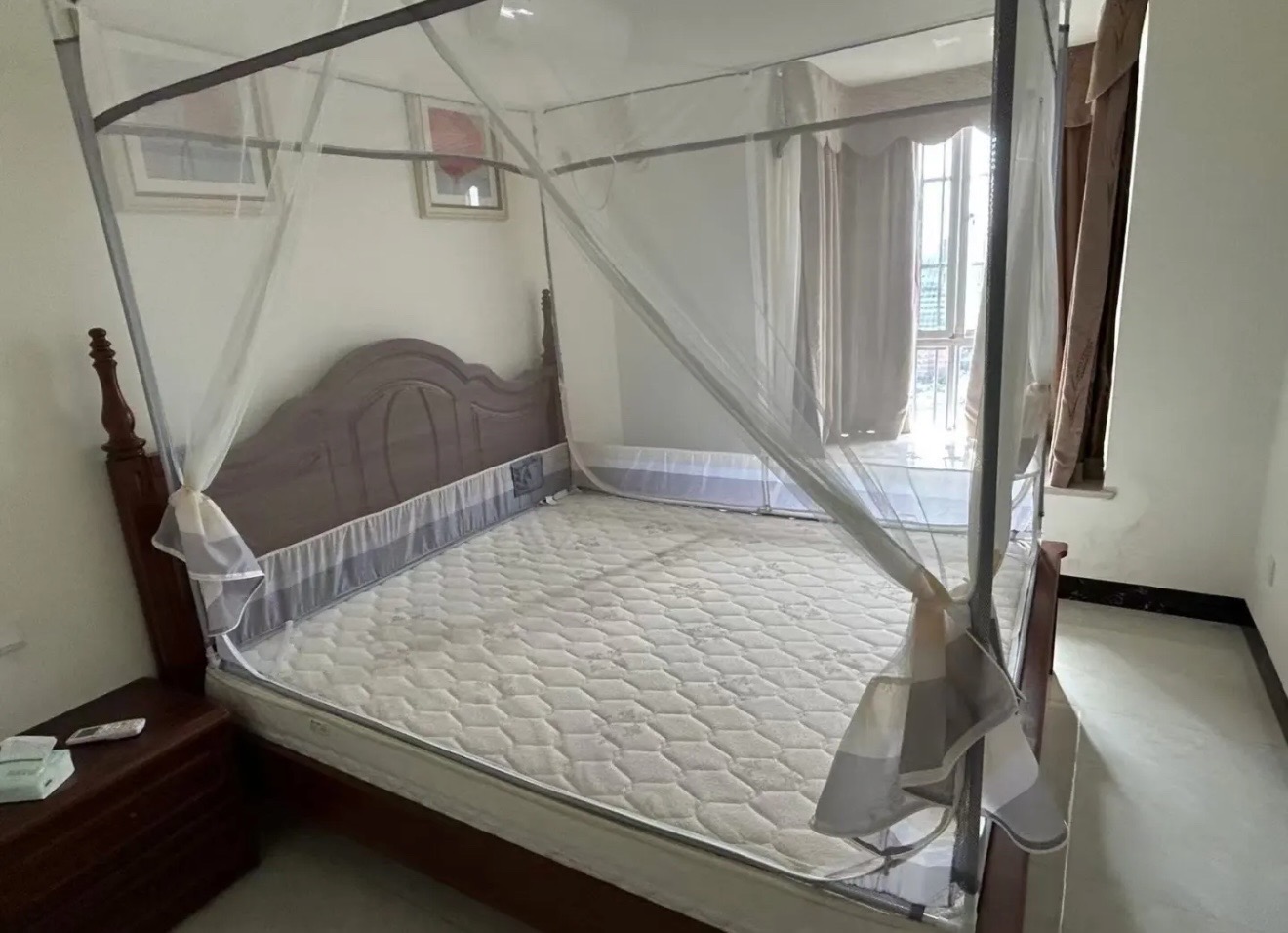 工商学院教工宿舍 2室1厅1卫 2500.0元/月 工商学院教工宿舍 2室1厅1卫 2500.0元/月室内图