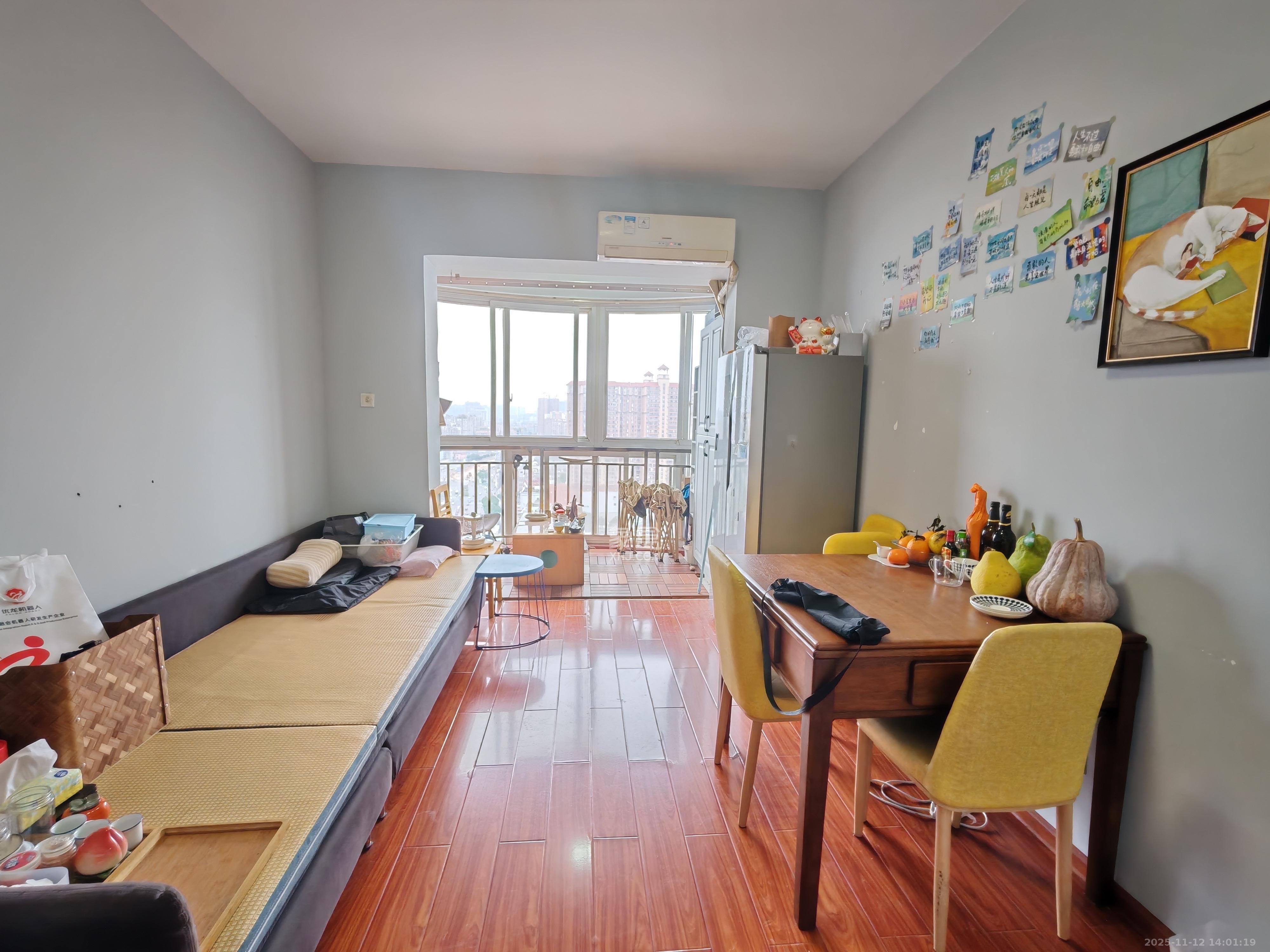 天剑华城  1室1厅1卫    1700.0元/月室内图1