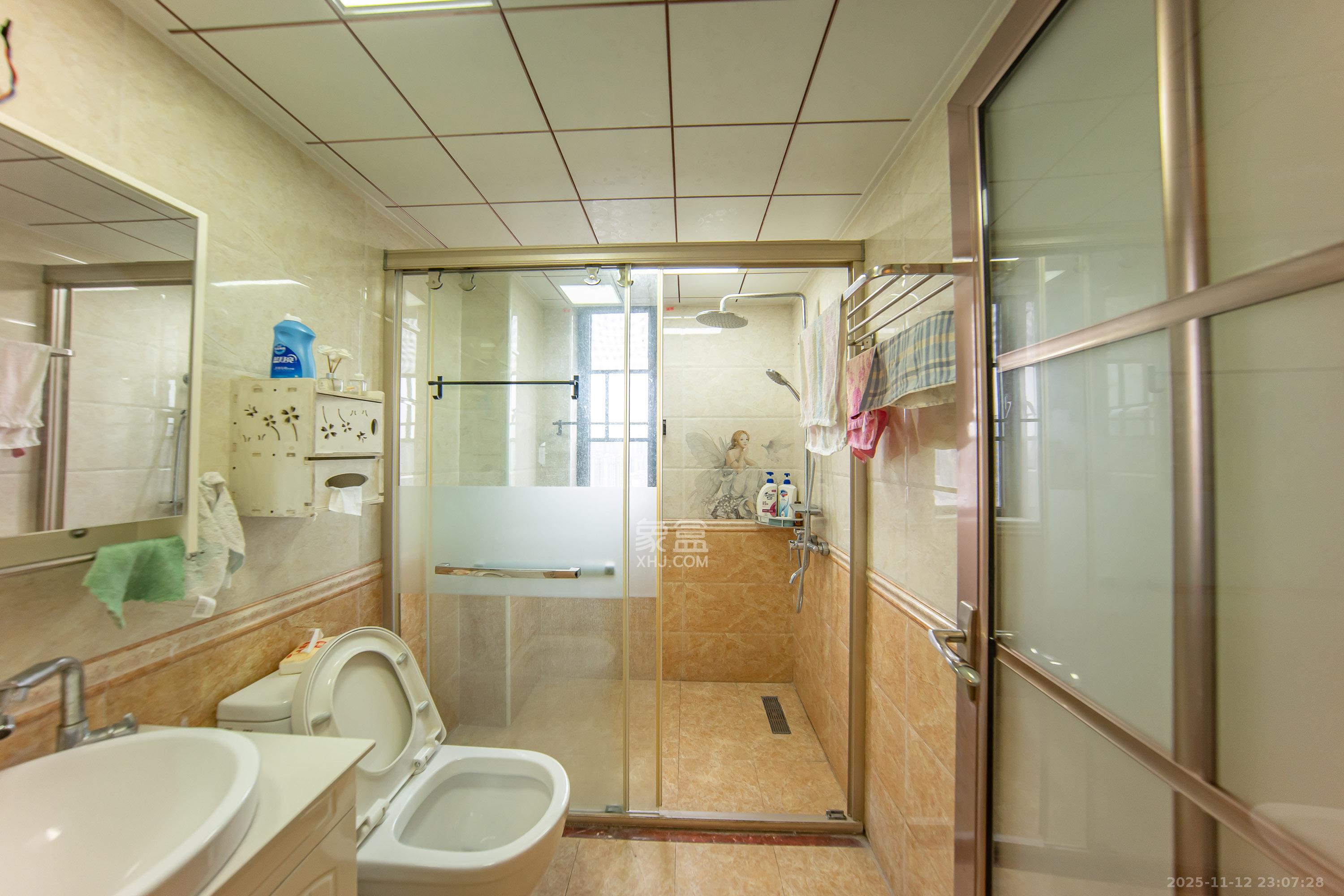 洋湖时代 4室2厅2卫 106.0万 洋湖时代 4室2厅2卫 106.0万卫生间