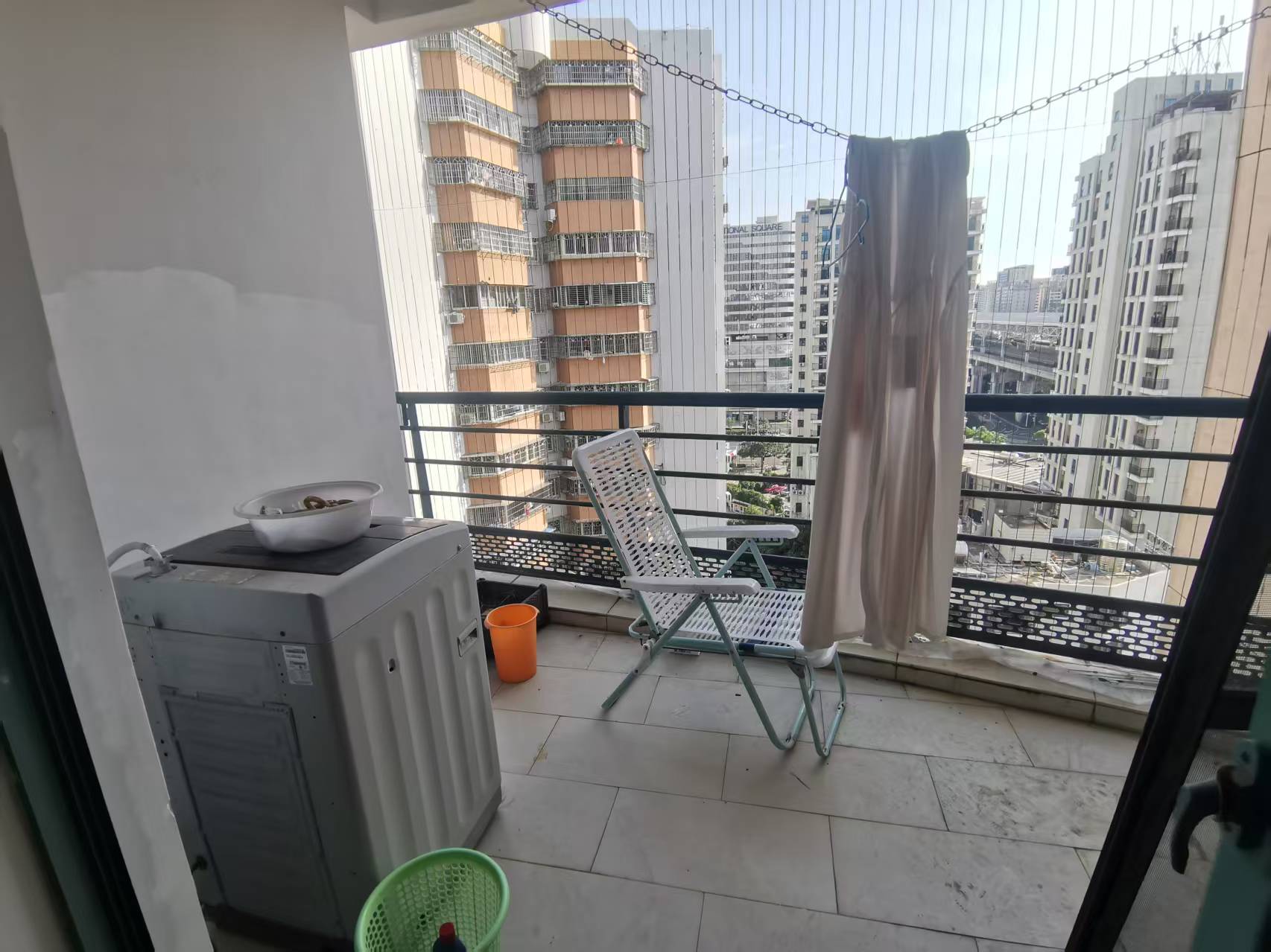 上城名都  3室2厅2卫    2400.0元/月室内图