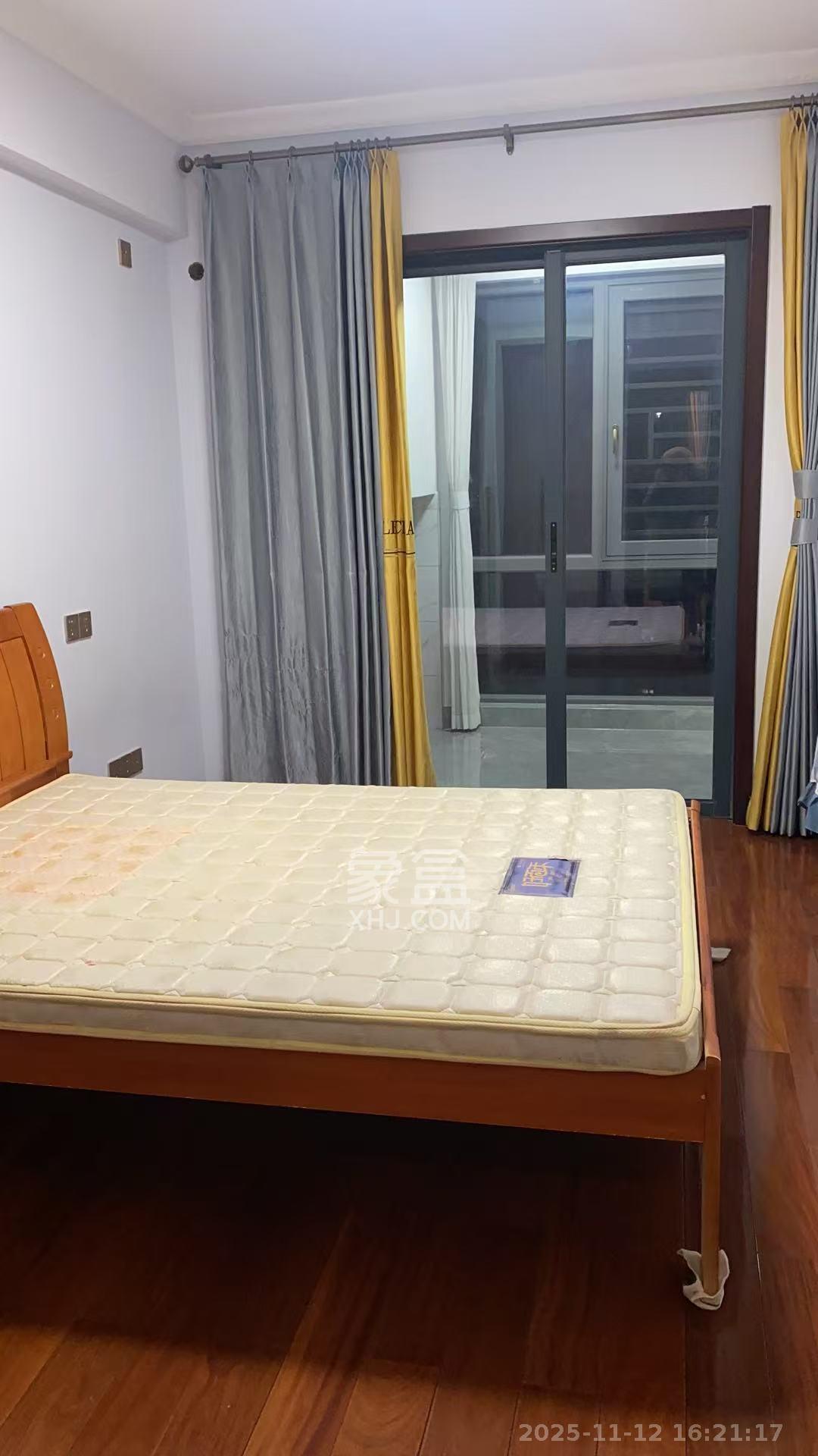 湘熙水郡(观澜海赋家园) 4室2厅2卫 4500.0元/月 湘熙水郡(观澜海赋家园) 4室2厅2卫 4500.0元/月室内图