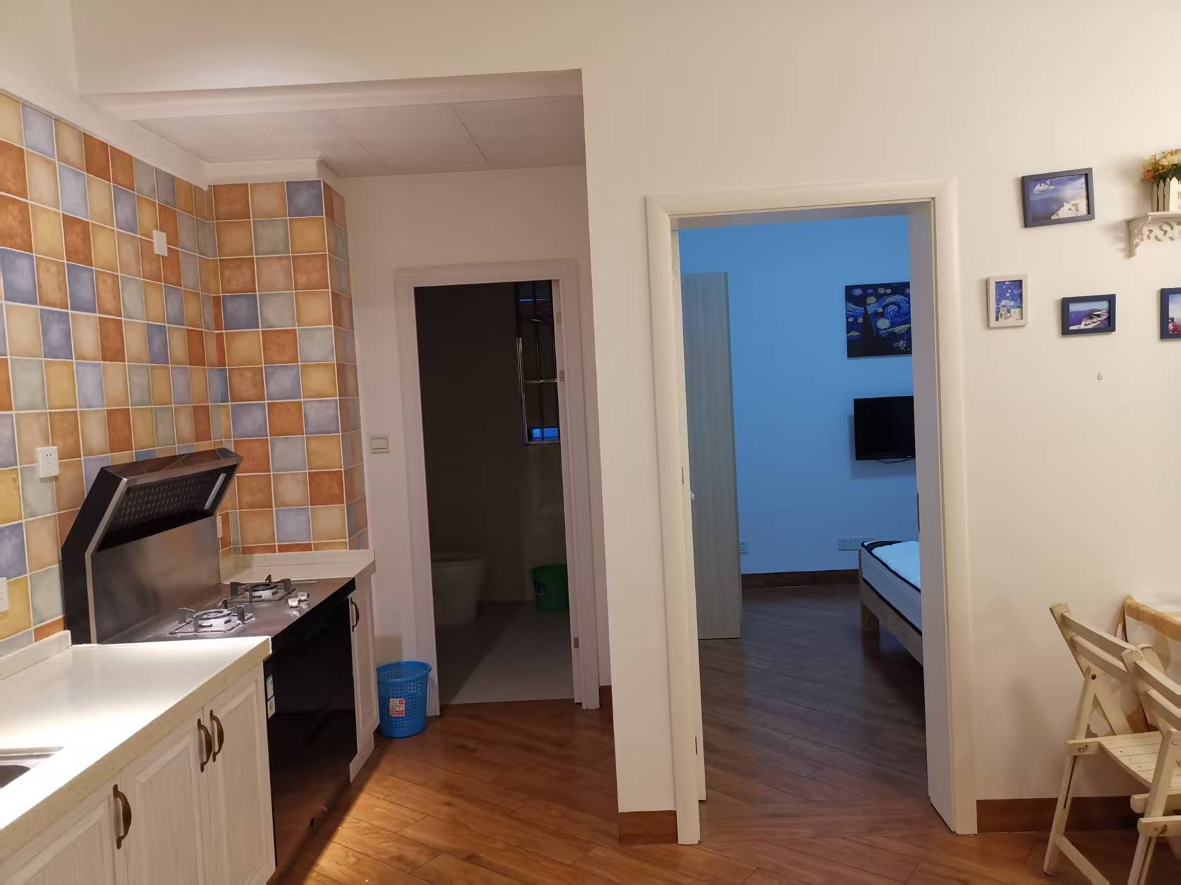 夏瑶花苑 1室1厅1卫 1900.0元/月 夏瑶花苑 1室1厅1卫 1900.0元/月室内图