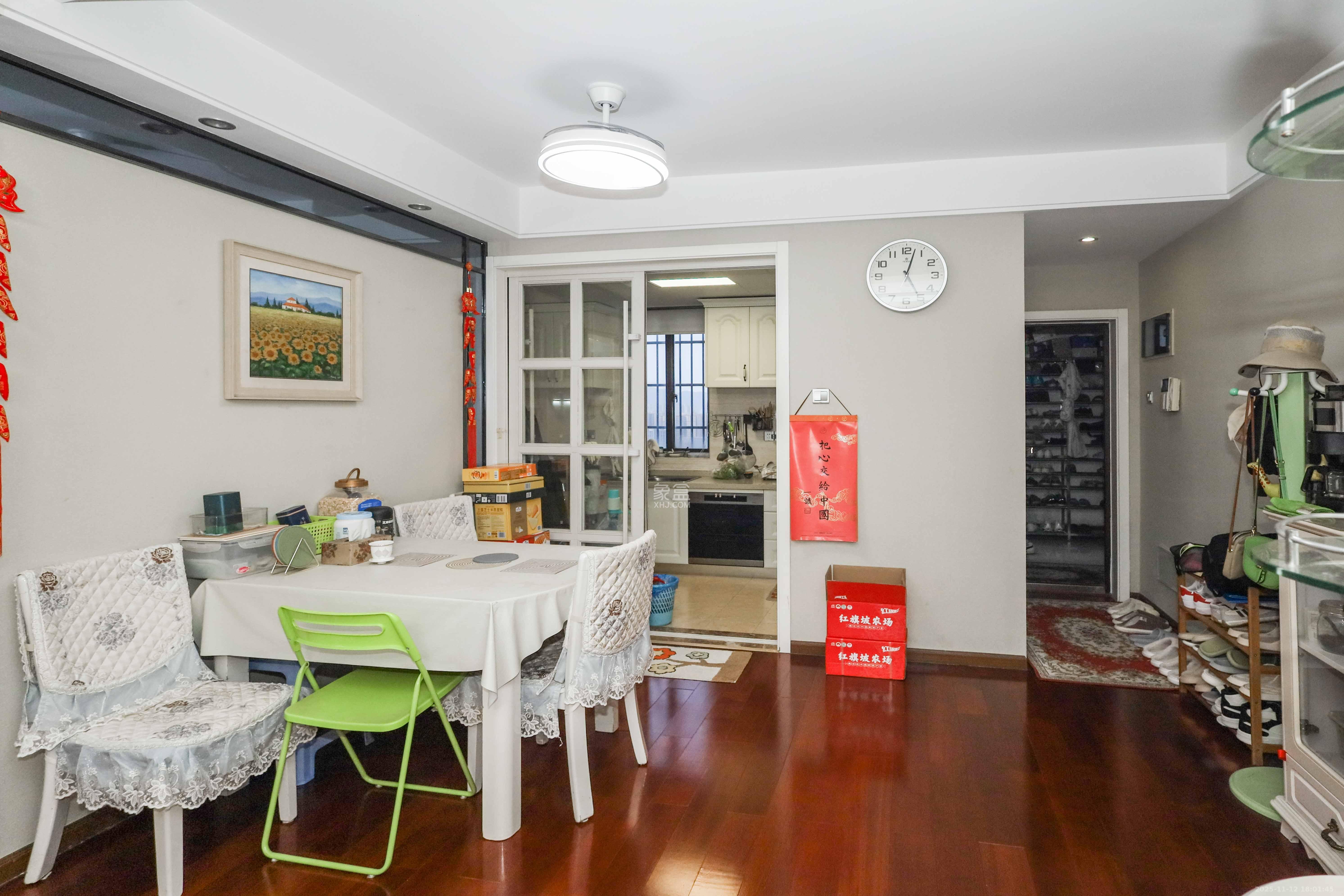 保利麓谷林语E区 4室2厅2卫 122.0万 保利麓谷林语E区 4室2厅2卫 122.0万其他