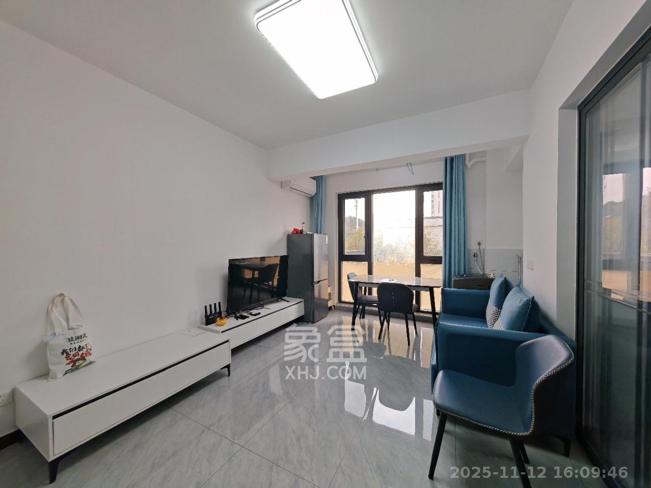 奥园城市天骄二期  1室1厅1卫    2000.0元/月室内图1