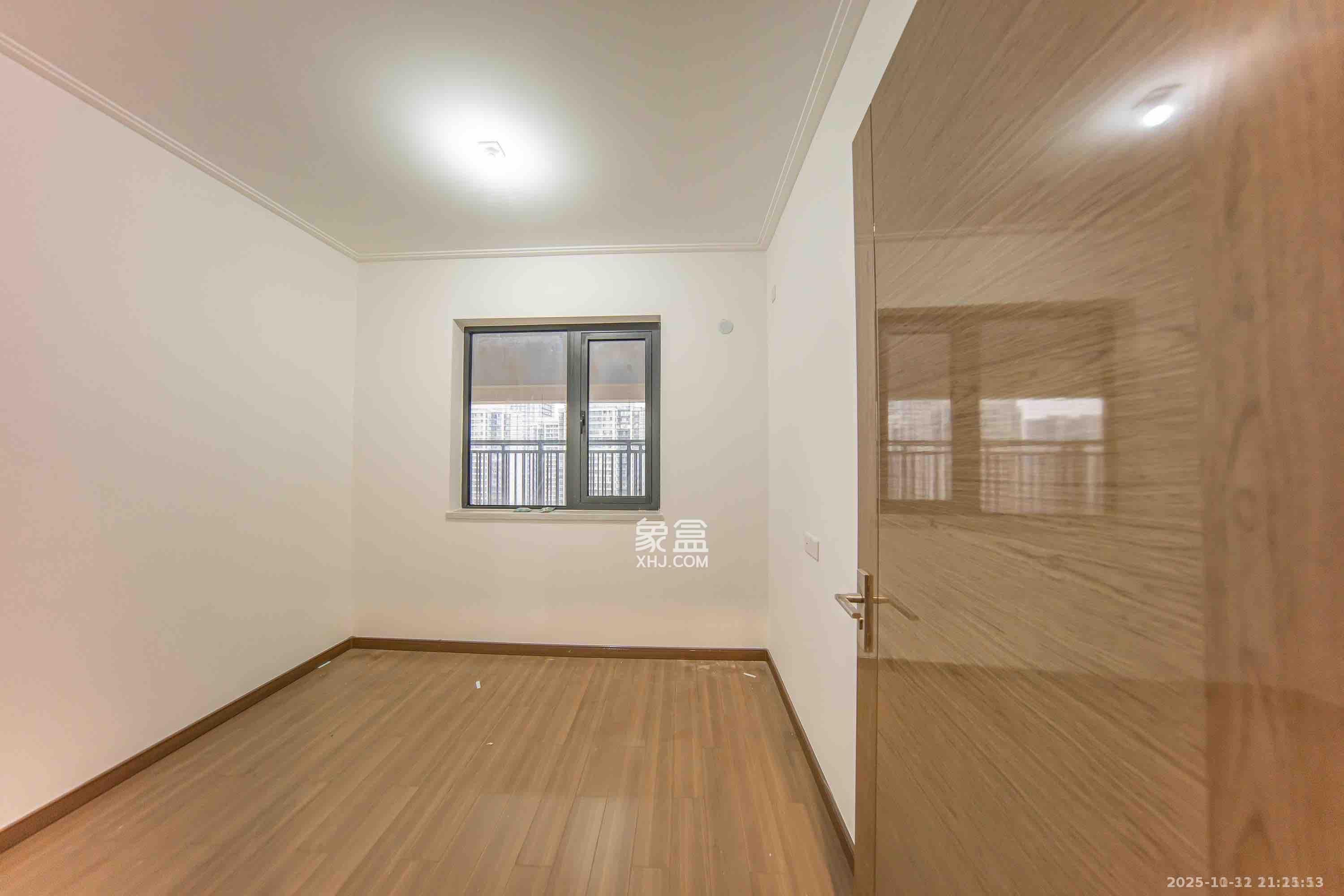 保利天汇  3室2厅2卫    3000.0元/月室内图