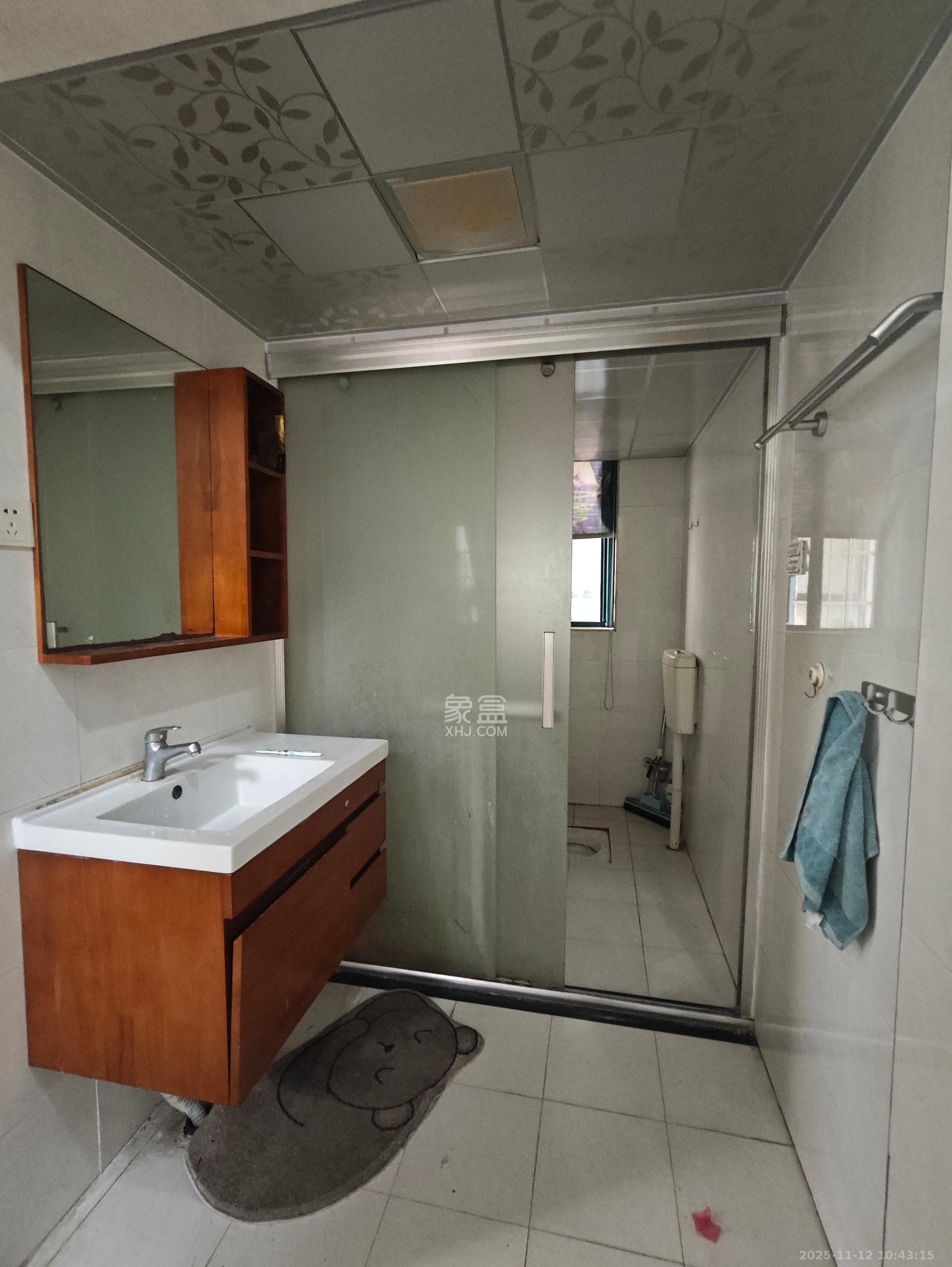 华天LOHO小镇  3室2厅1卫    1700.0元/月室内图