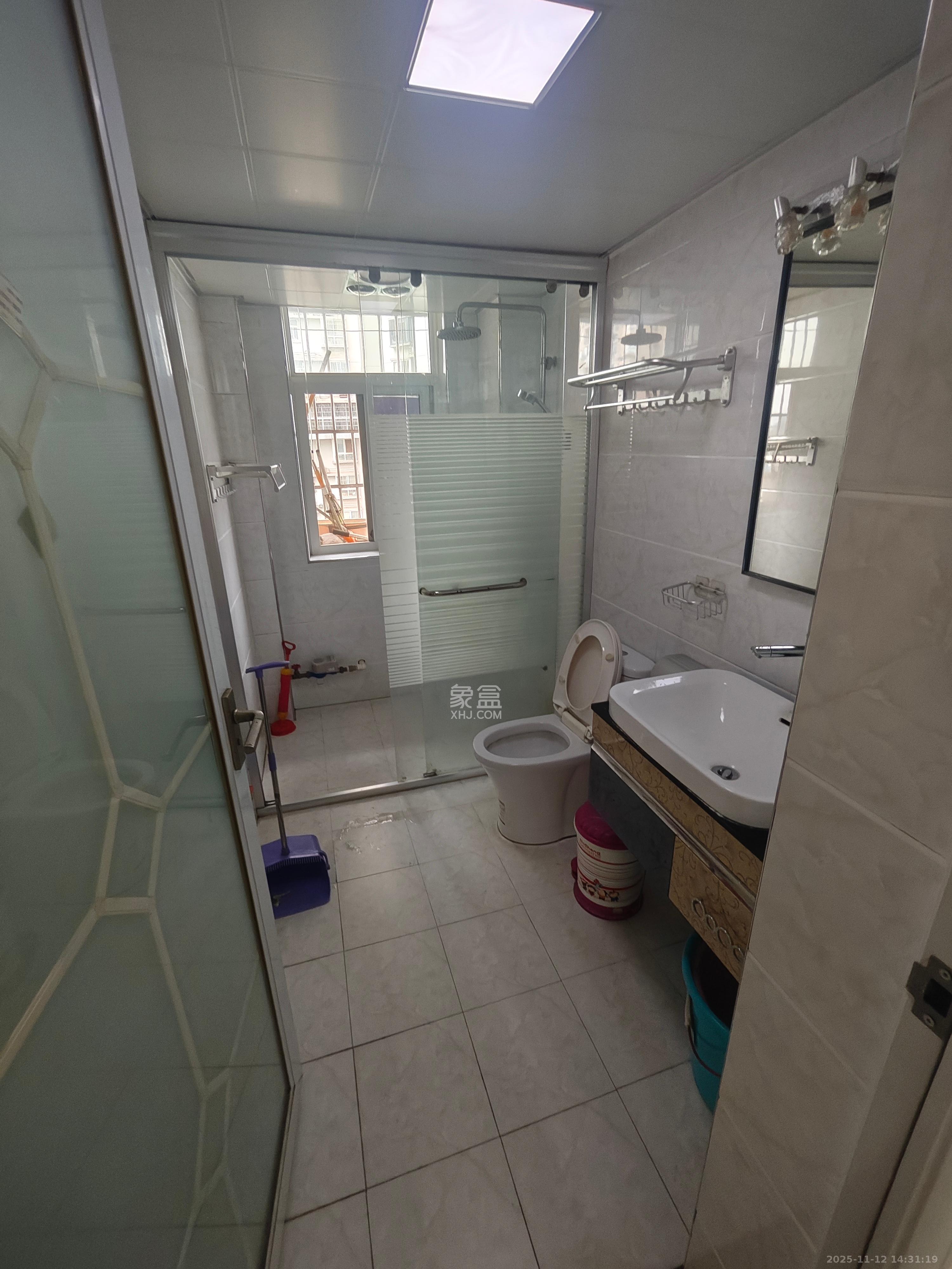 挪威森林（美世界园林公寓）  2室2厅1卫    2000.0元/月室内图