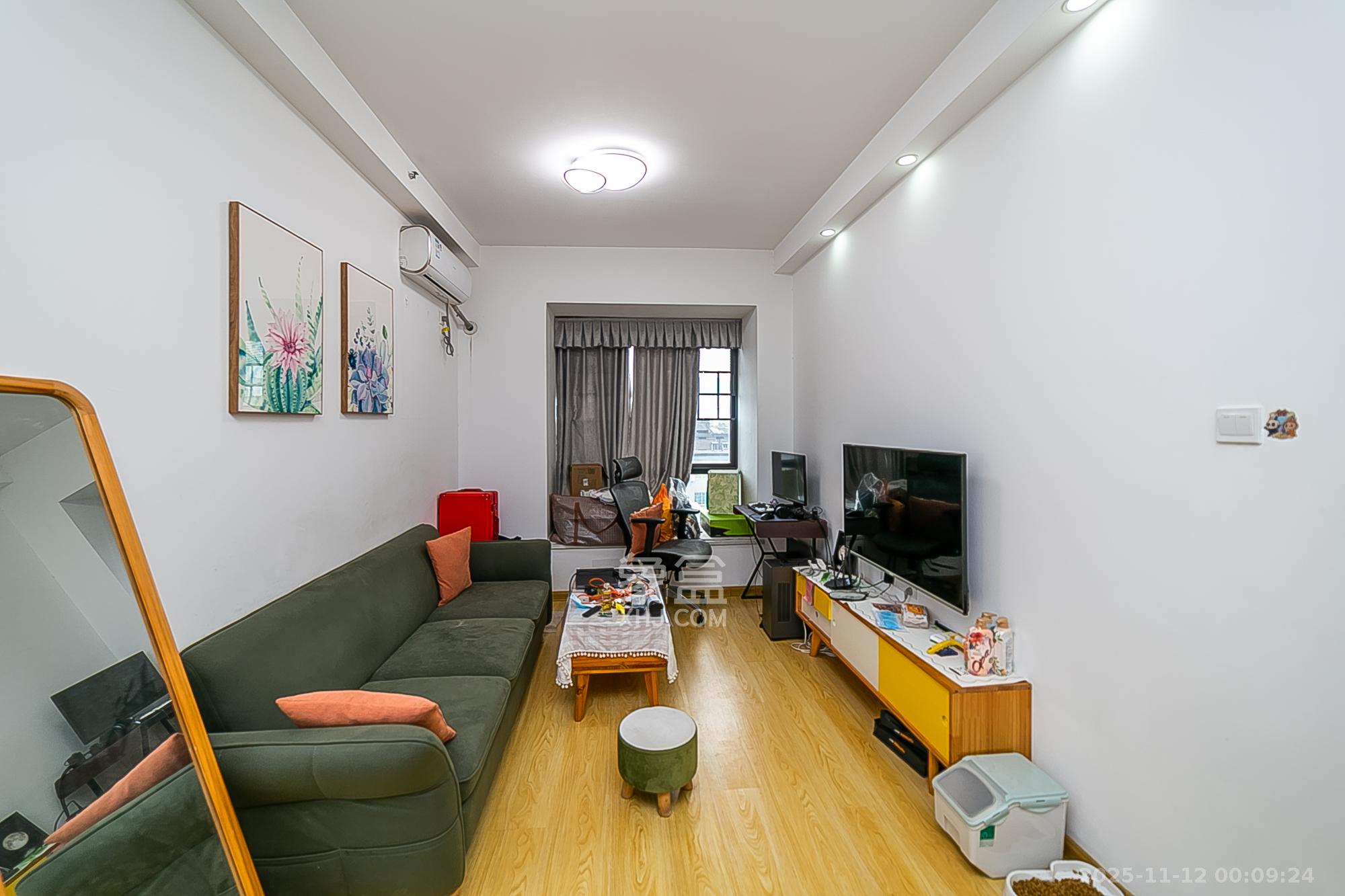 荣悦台  2室2厅1卫    83.0万