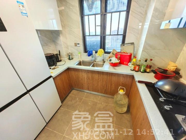 梦想新天地  3室2厅2卫    2900.0元/月室内图