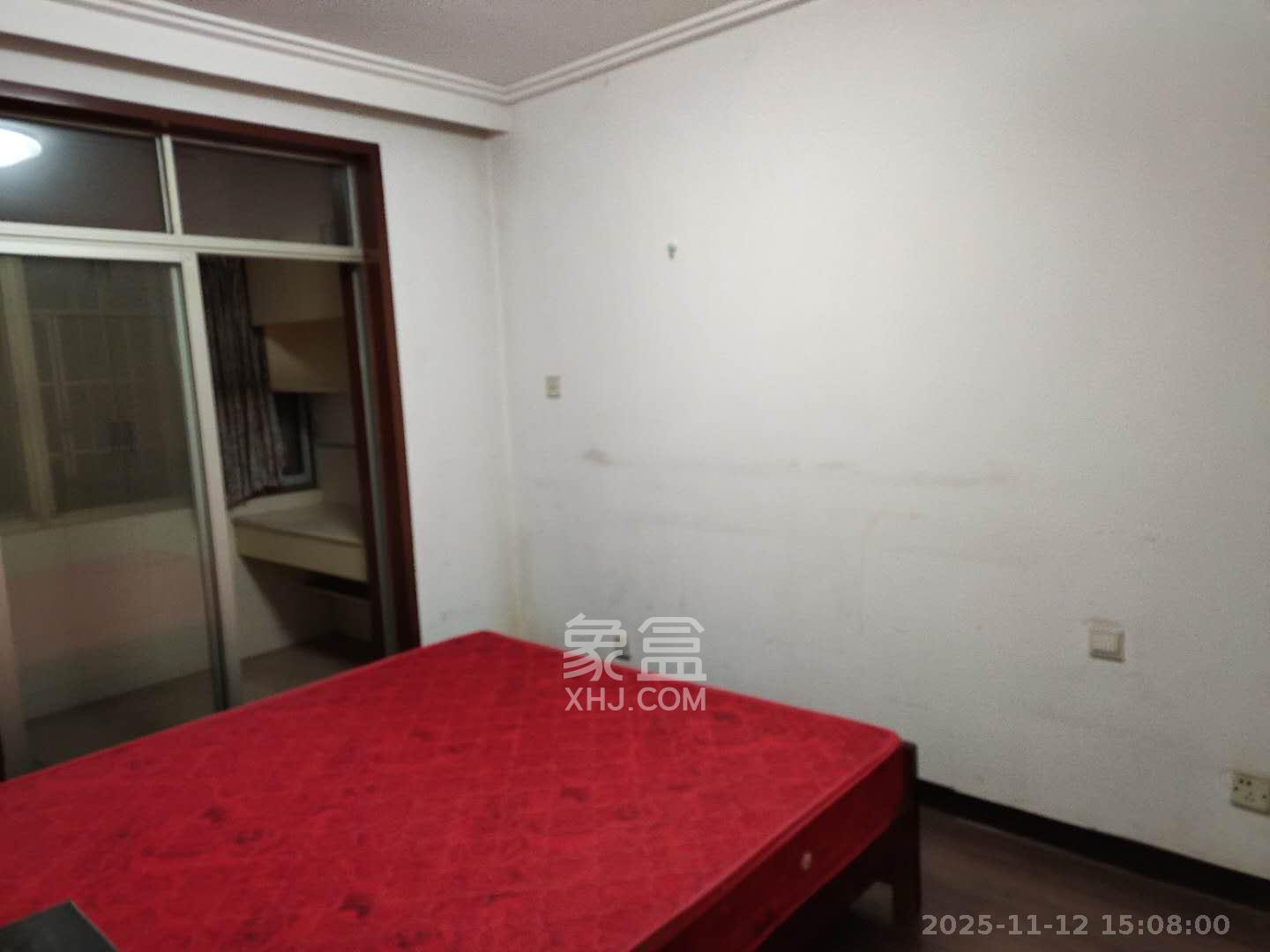 新世纪家园  2室2厅1卫    1800.0元/月室内图