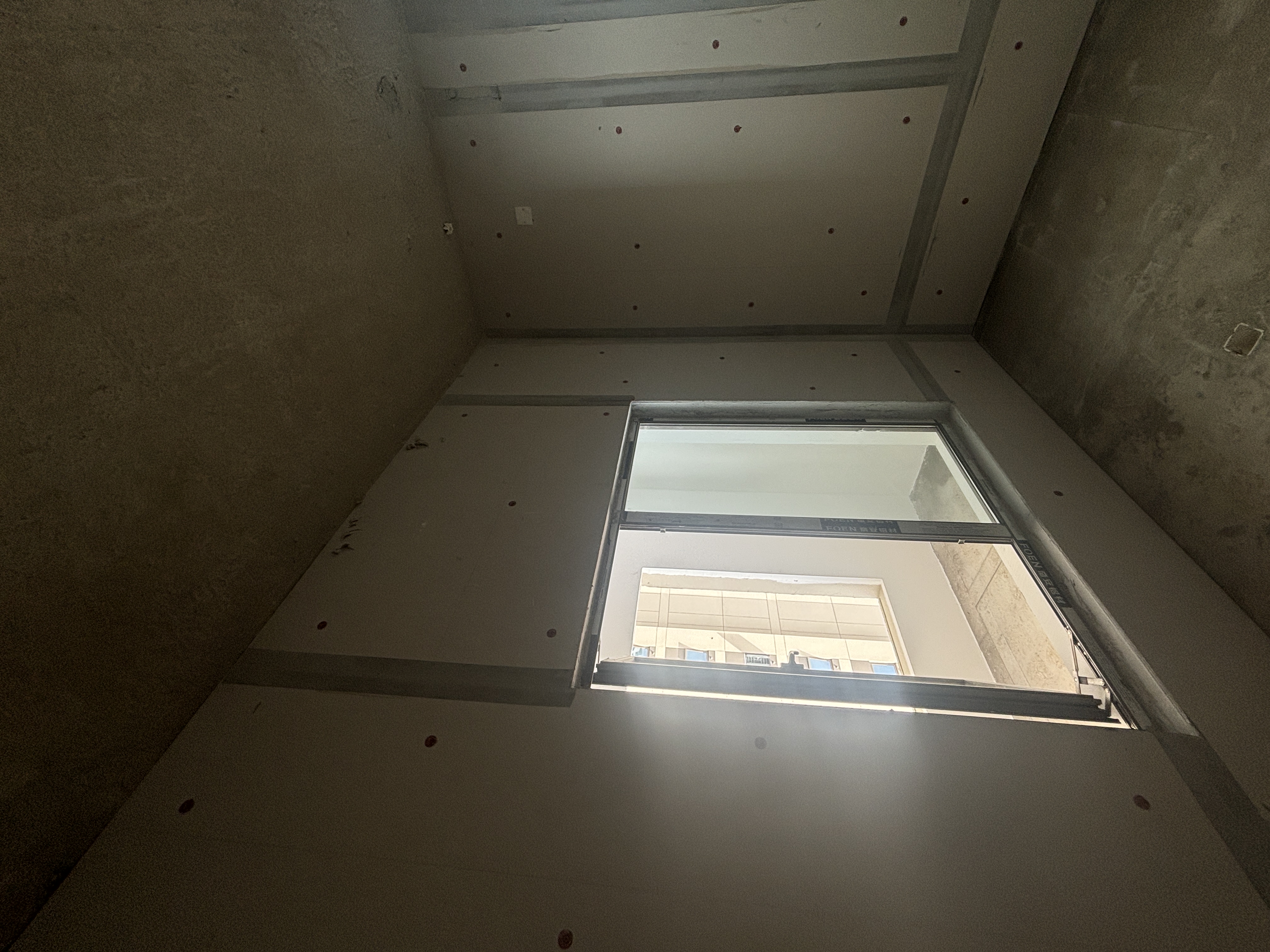 吾悦广场 4室2厅2卫 75.0万 吾悦广场 4室2厅2卫 75.0万客厅