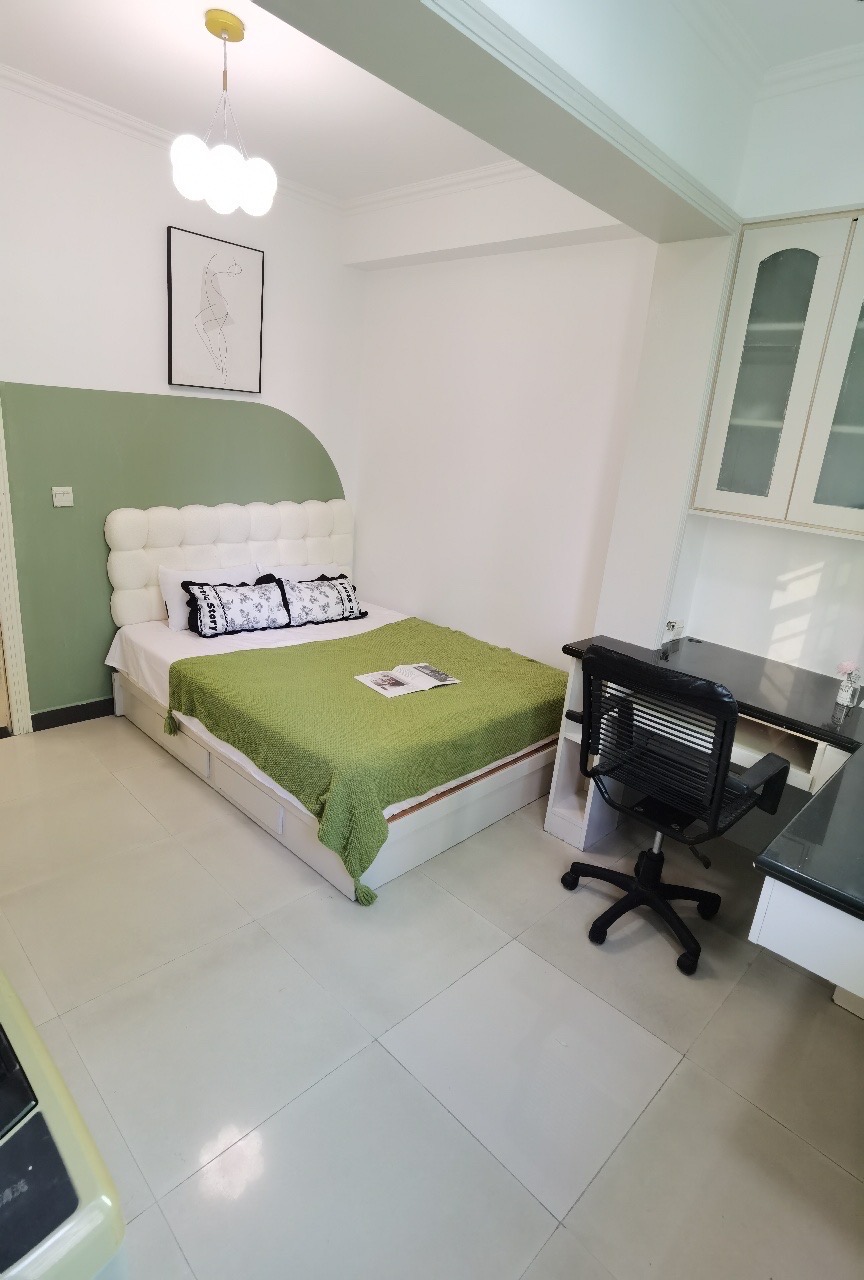 诚田大厦  2室2厅1卫    2500.0元/月室内图