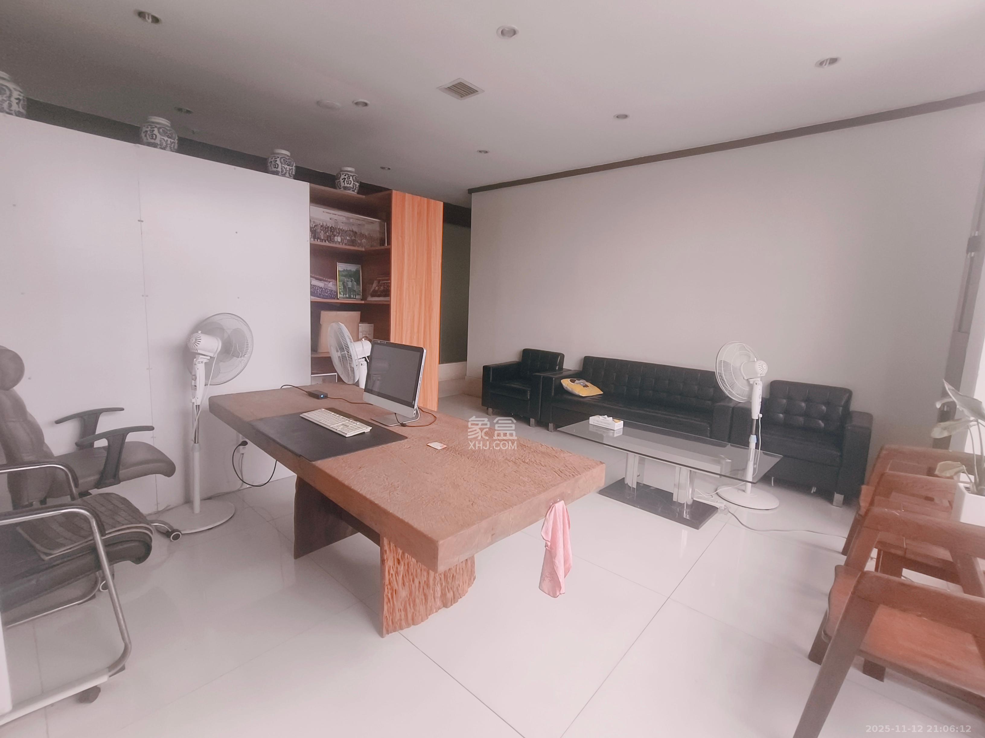 岳麓壹号  1室1厅1卫    20000.0元/月室内图