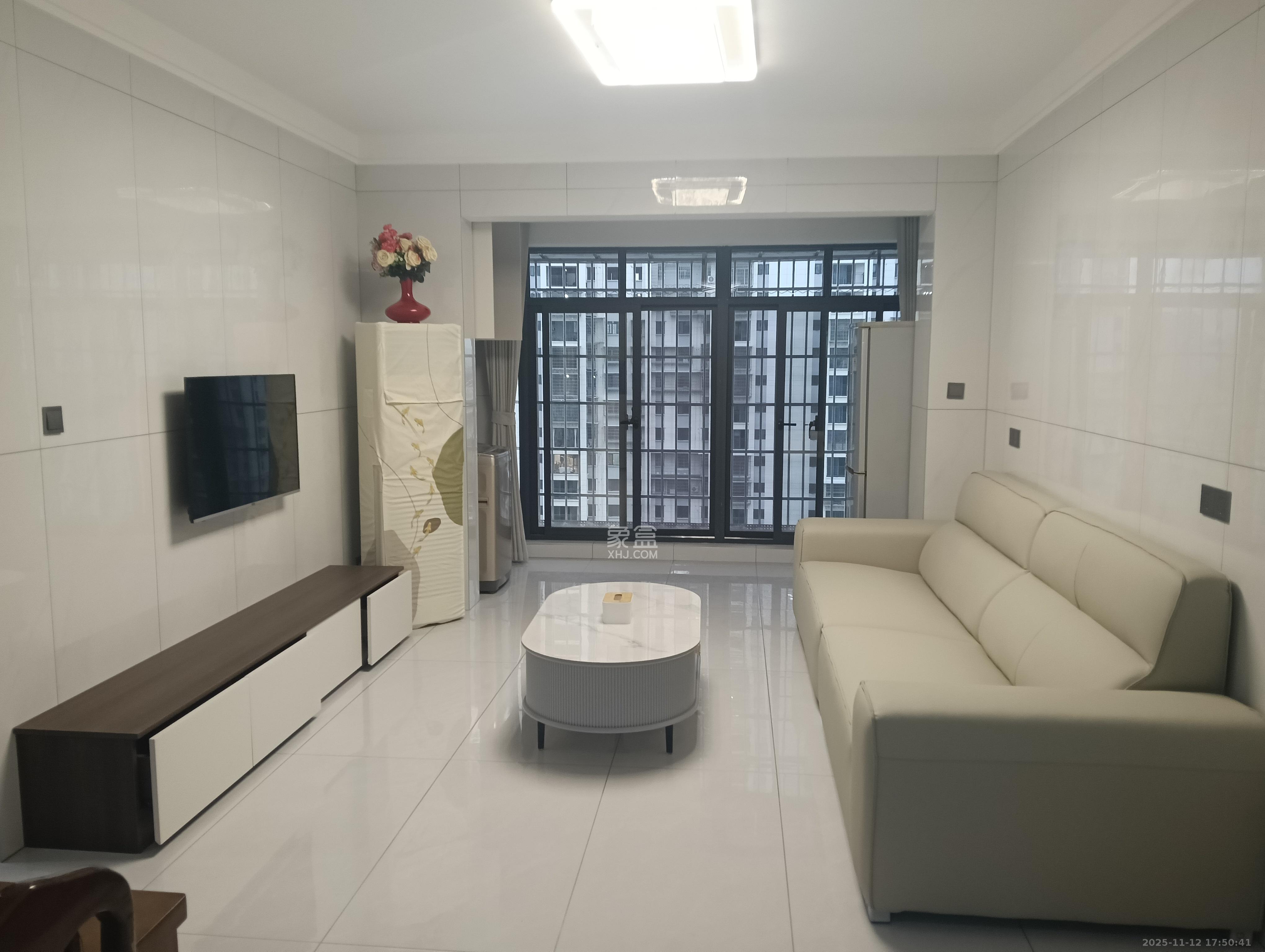 和景家园二期  2室2厅1卫    1900.0元/月