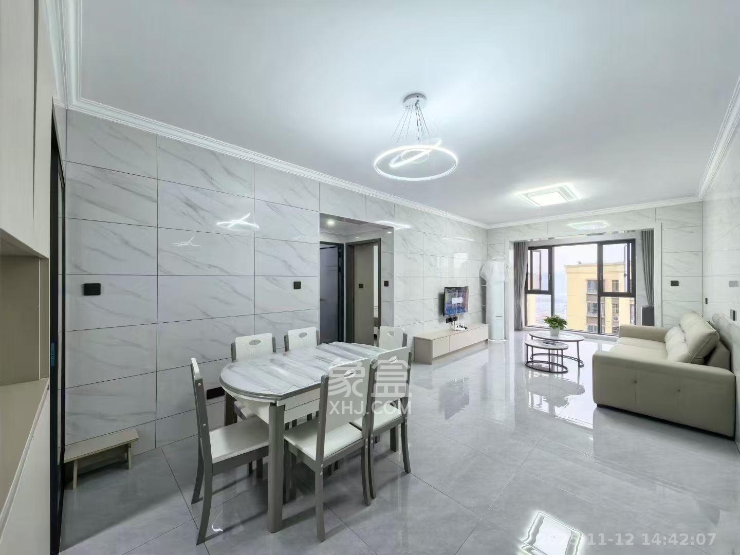 和润园三期  2室1厅1卫    2300.0元/月室内图