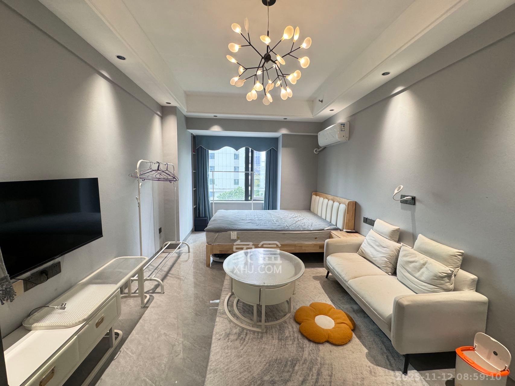 保利中环广场（保利中悦苑）  1室0厅1卫    1500.0元/月