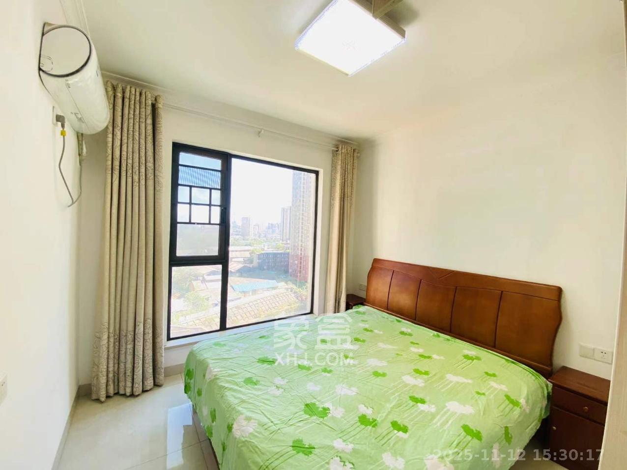 江山如画  3室2厅2卫    2200.0元/月室内图