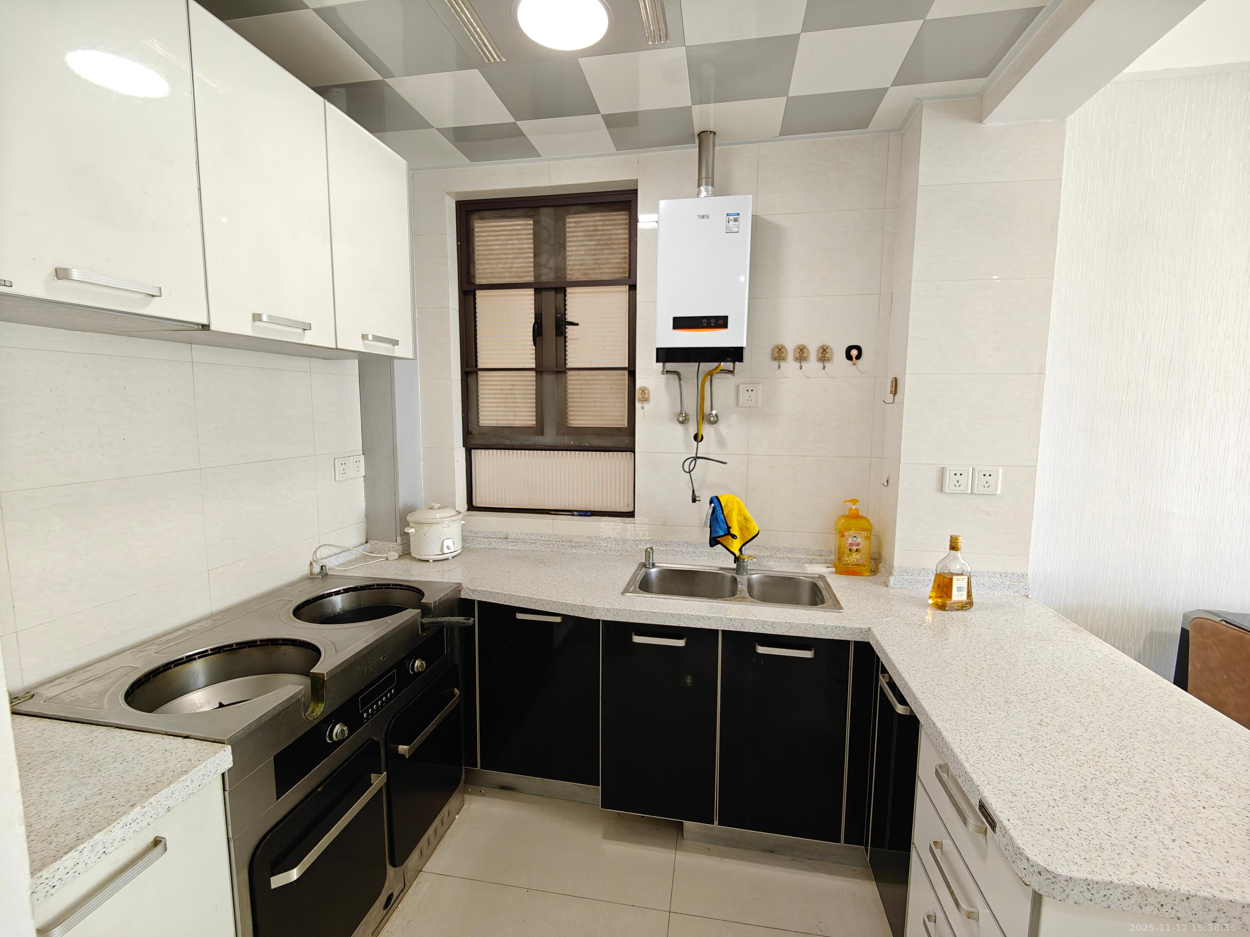 佳兆业金域天下二期 3室2厅1卫 1500.0元/月 佳兆业金域天下二期 3室2厅1卫 1500.0元/月室内图