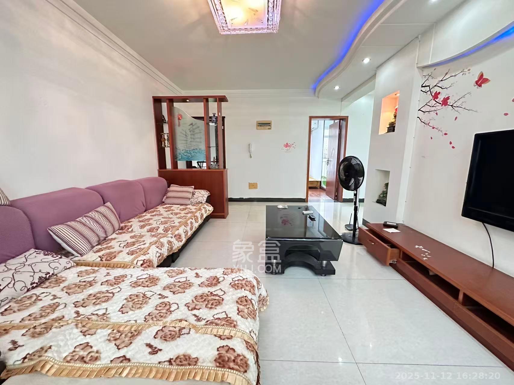 谷山乐园一期 2室2厅1卫 1500.0元/月 谷山乐园一期 2室2厅1卫 1500.0元/月室内图