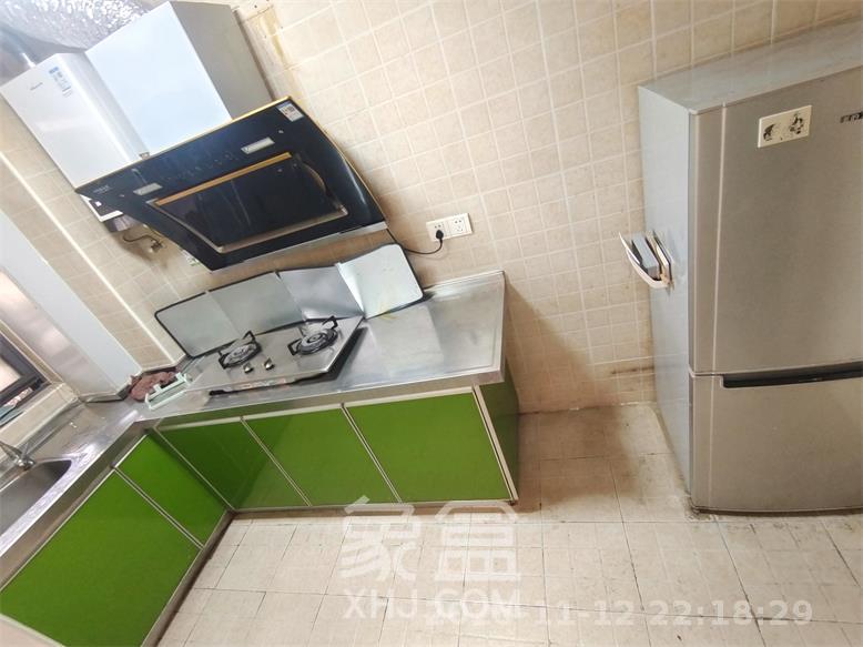 阳光100二期 1室1厅1卫 1600.0元/月 阳光100二期 1室1厅1卫 1600.0元/月室内图