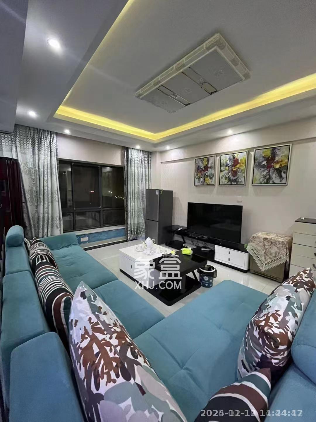 星城荣域  1室1厅1卫    2000.0元/月