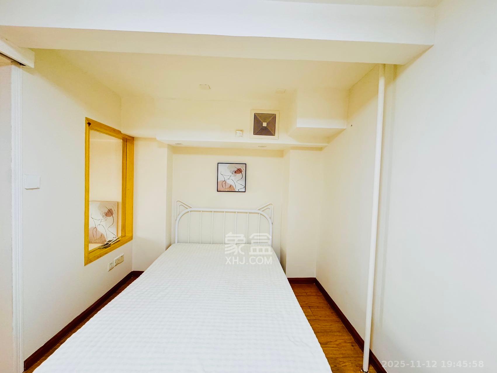 融圣国际  2室1厅1卫    2100.0元/月室内图