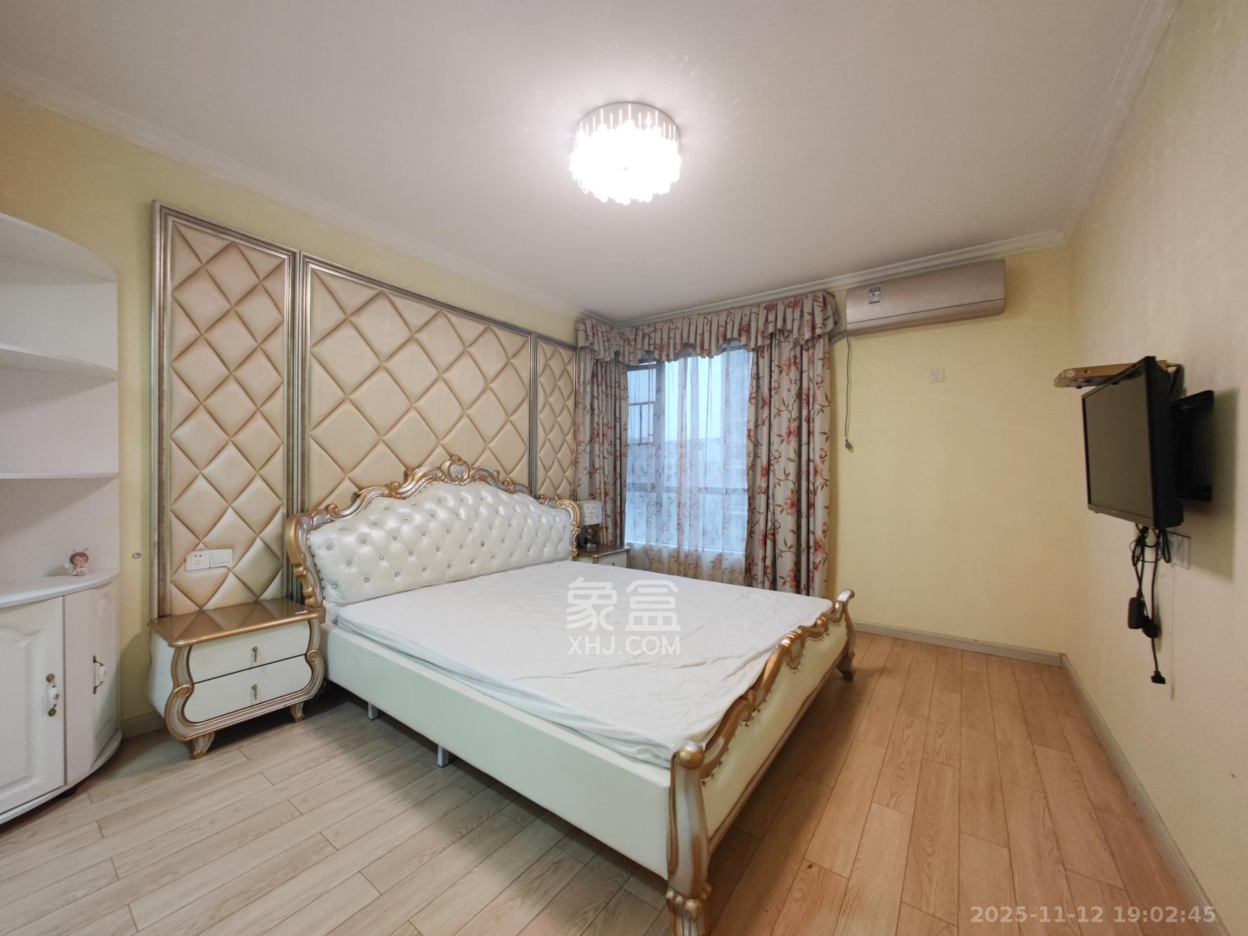 长房南屏锦源 4室2厅2卫 145.0万 长房南屏锦源 4室2厅2卫 145.0万卧室