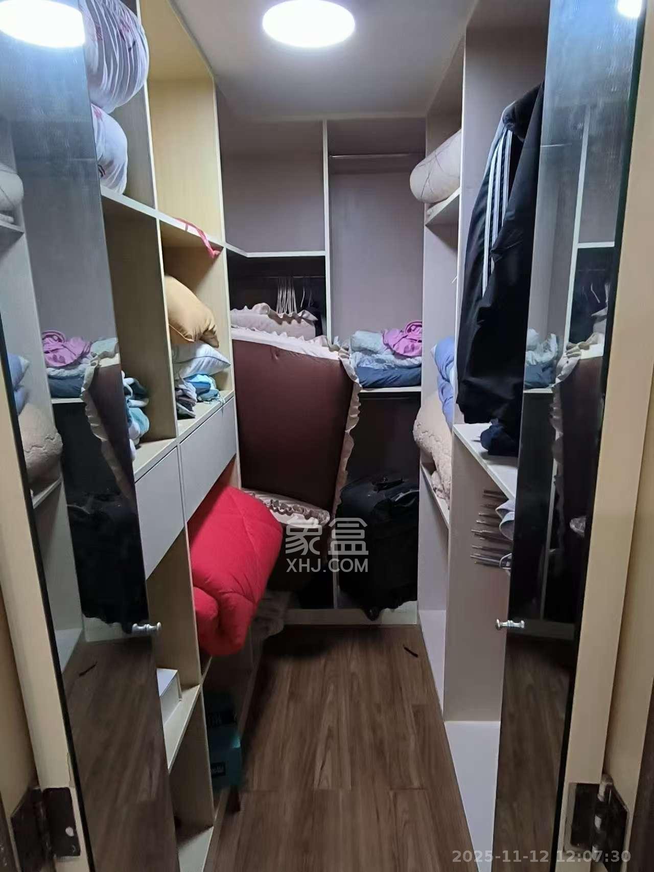 东玺门  3室2厅2卫    3200.0元/月室内图