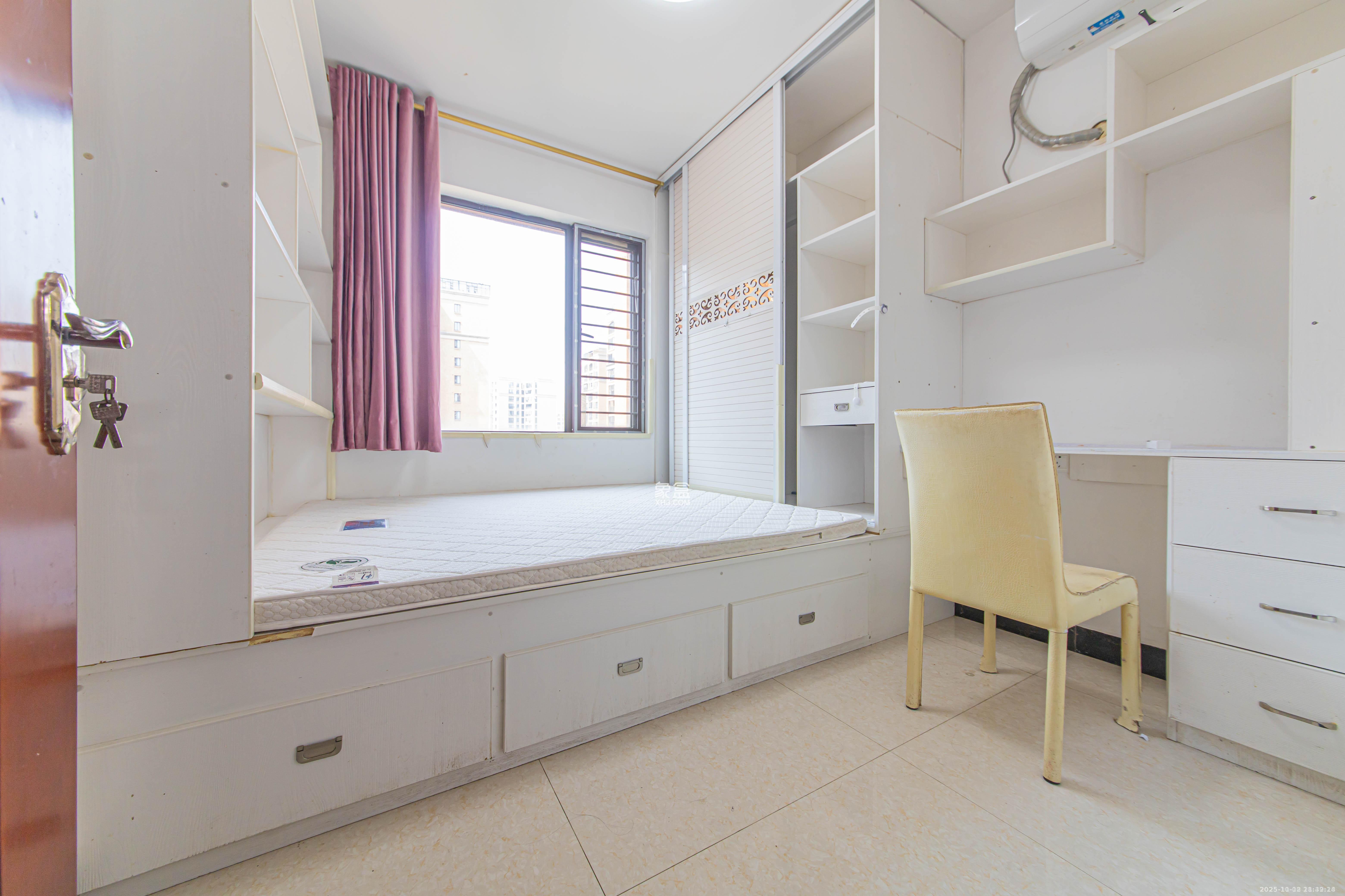 鑫远和城（一、二期）  3室2厅1卫    2100.0元/月室内图