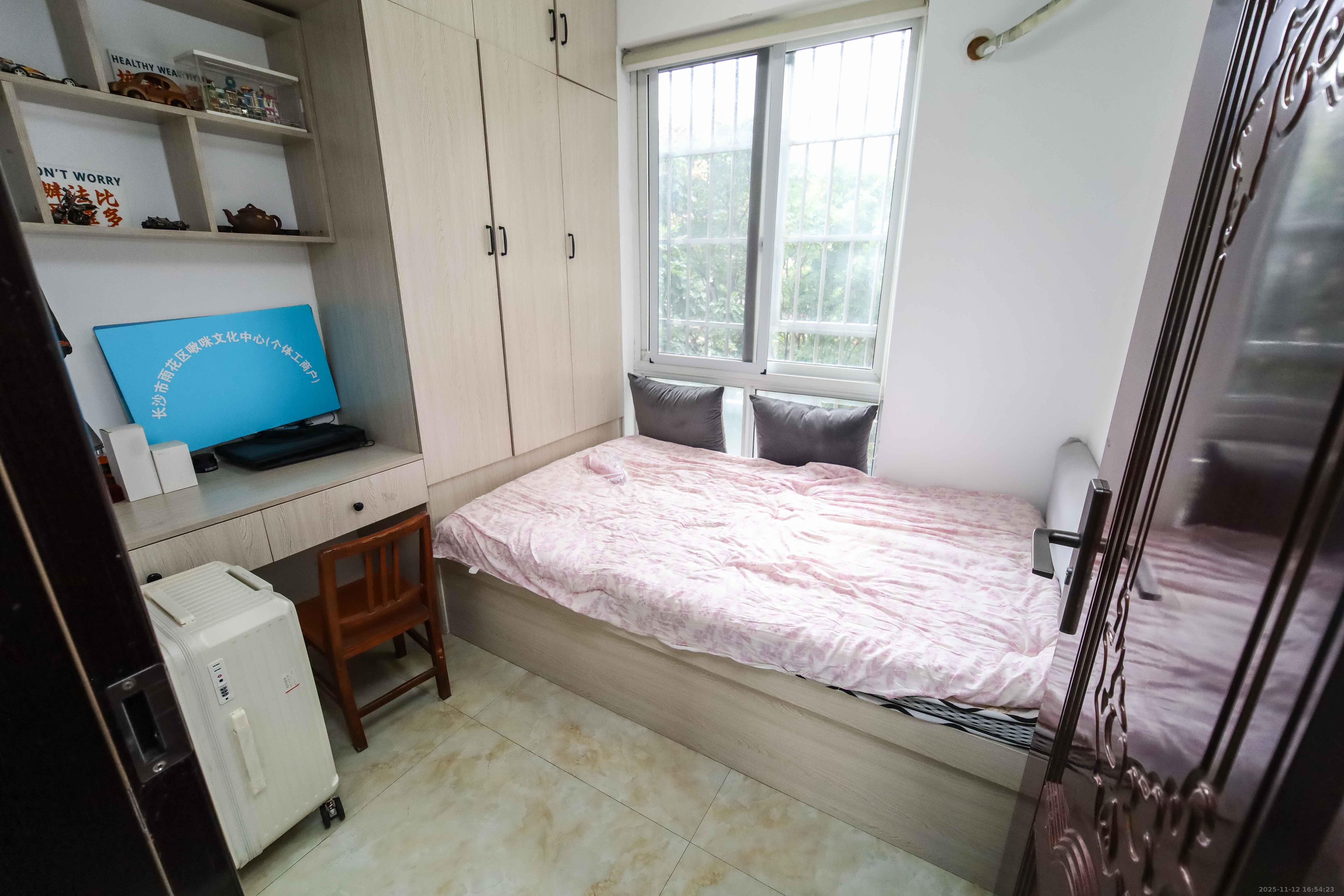 鑫科明珠 2室2厅1卫 63.5万 鑫科明珠 2室2厅1卫 63.5万卧室