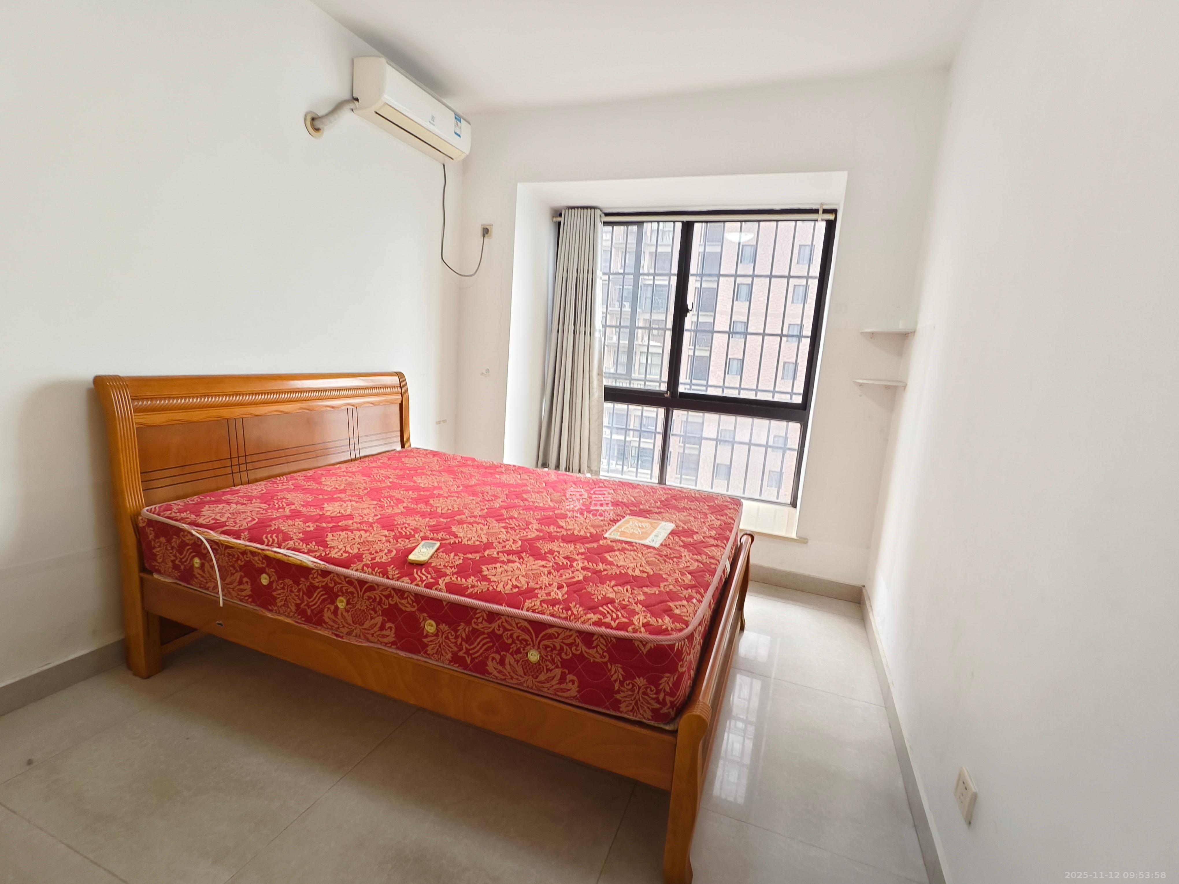 康桥长郡  2室2厅1卫    1500.0元/月室内图