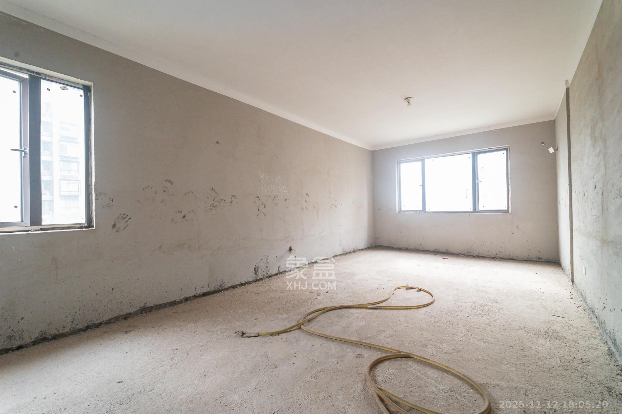 星湖湾二期高层 4室2厅2卫 92.8万 星湖湾二期高层 4室2厅2卫 92.8万其他