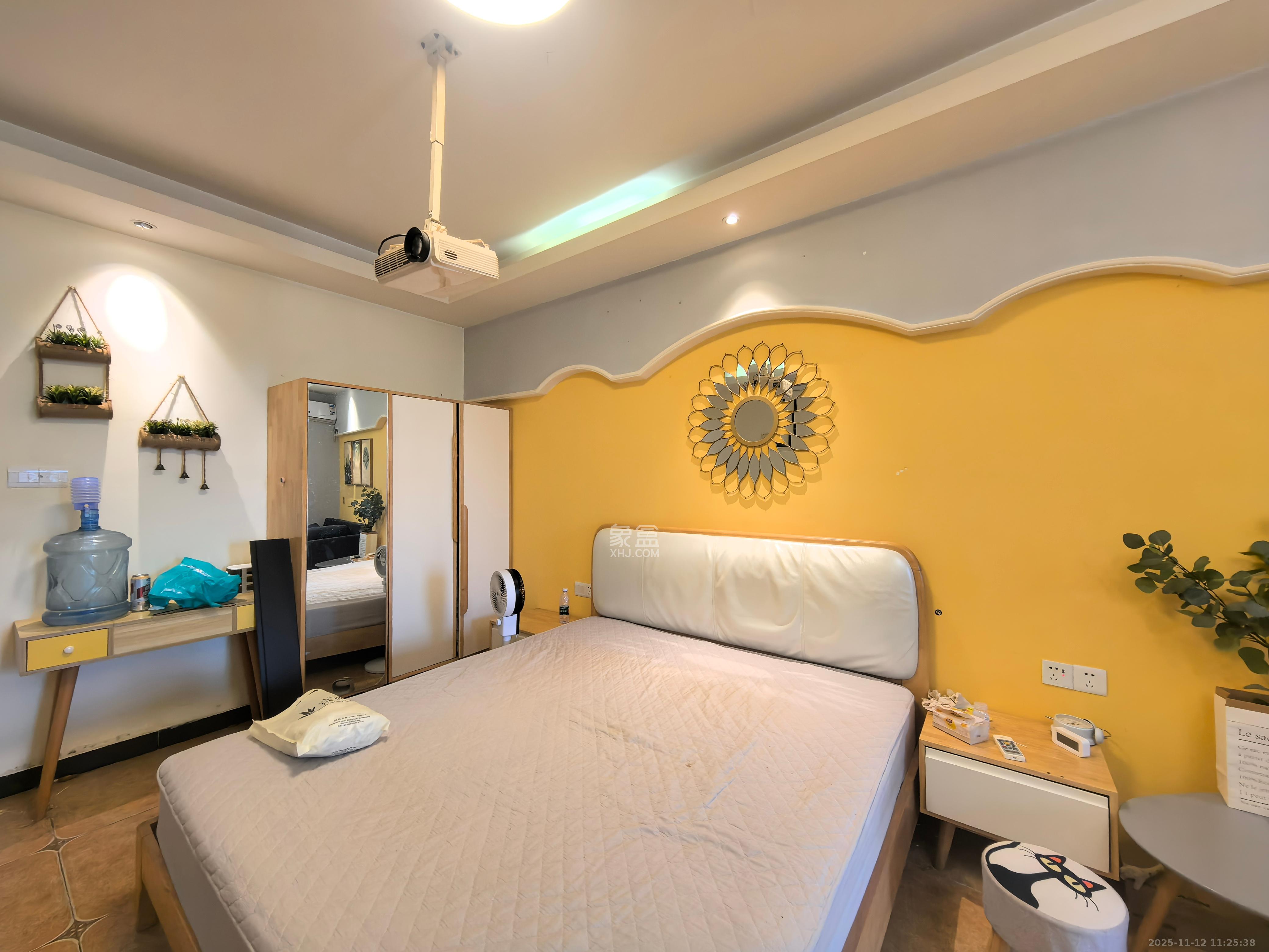 山水湾 1室1厅1卫 1450.0元/月 山水湾 1室1厅1卫 1450.0元/月室内图