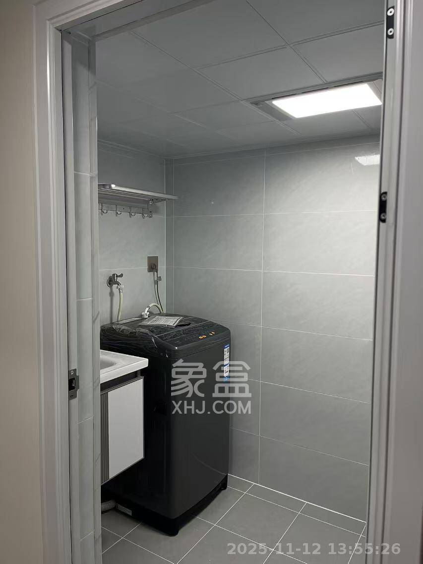 新城悦隽公园  2室2厅1卫    1800.0元/月室内图