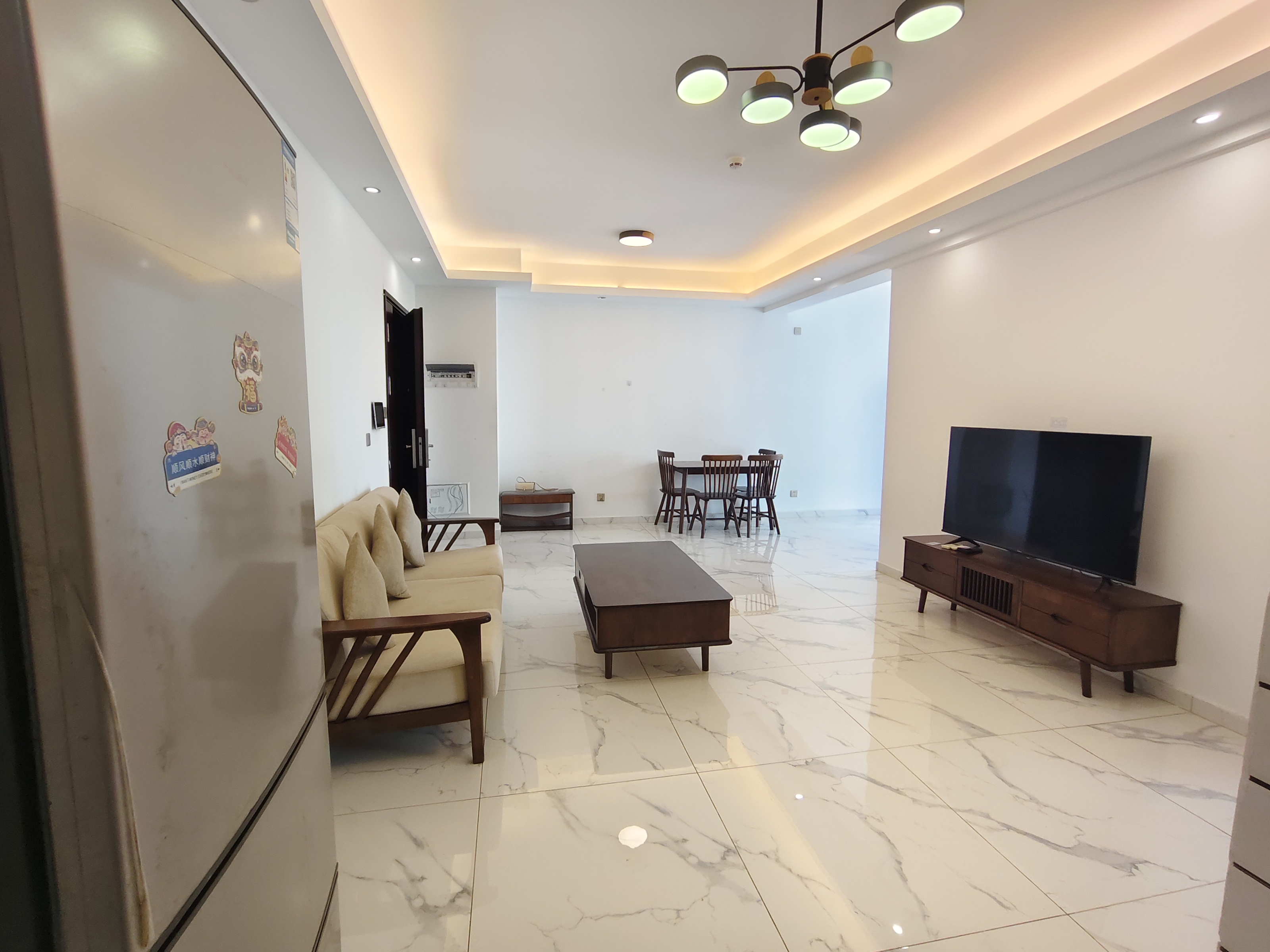 华润中心 2室2厅1卫 4000.0元/月 华润中心 2室2厅1卫 4000.0元/月室内图